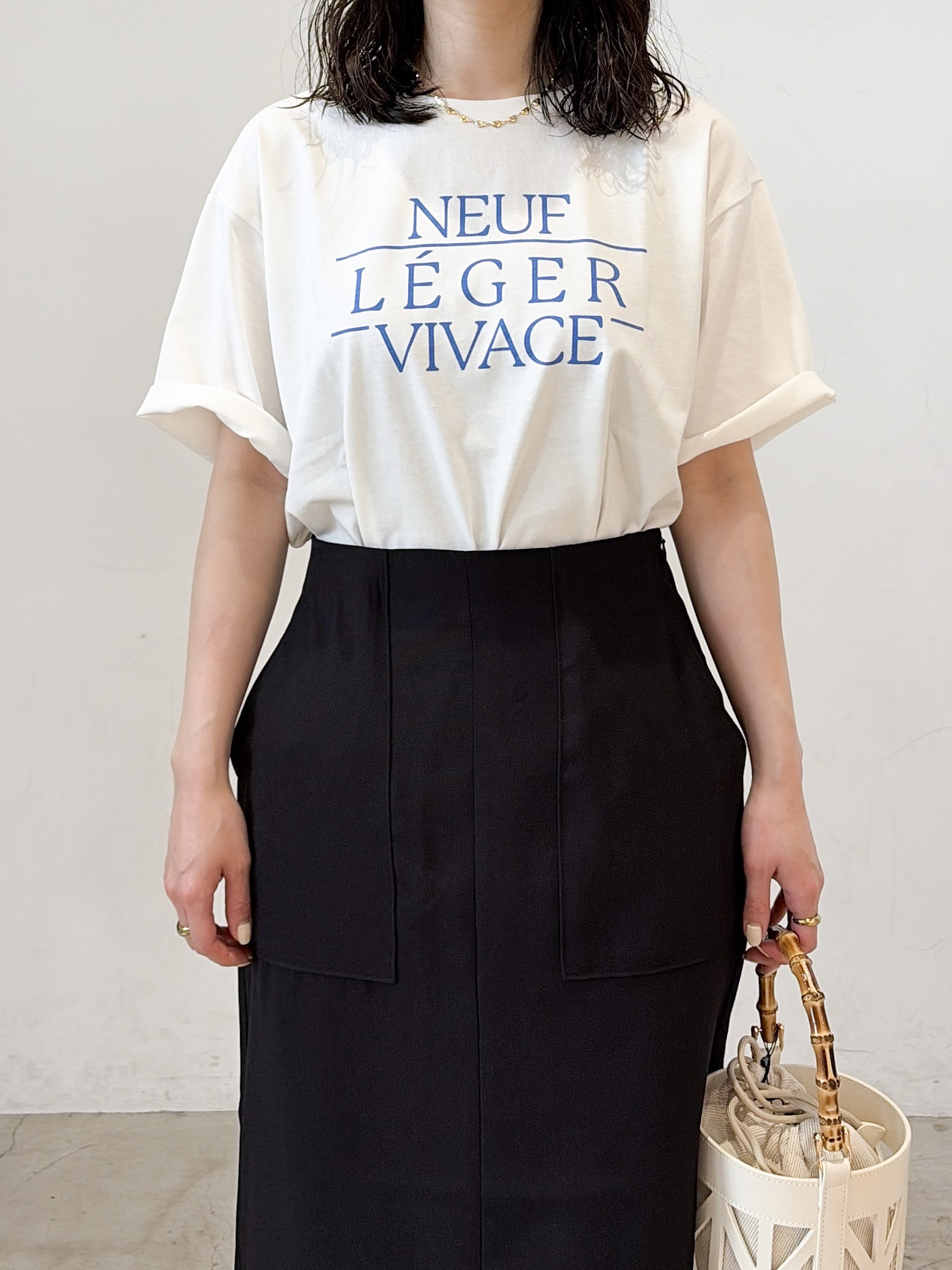 haruさんの「OPAQUE.CLIP｜ロゴプリントアソートTシャツ【洗濯機OK】」を使ったコーディネート
