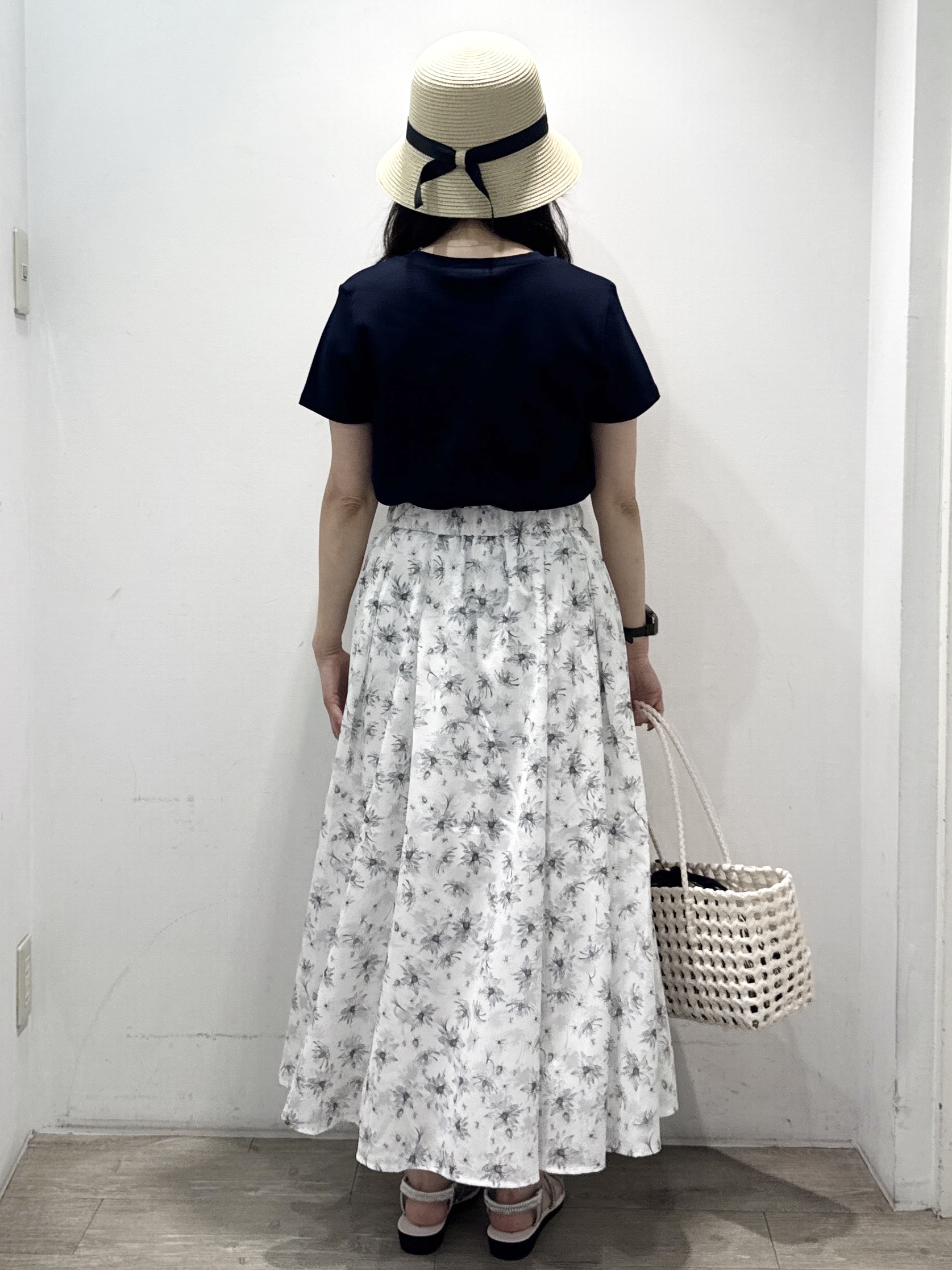 yuicciさんの「OPAQUE.CLIP｜【UVケア／接触冷感】フロントロゴ刺繍Tシャツ《洗濯機OK／S-3L／7col》」を使ったコーディネート