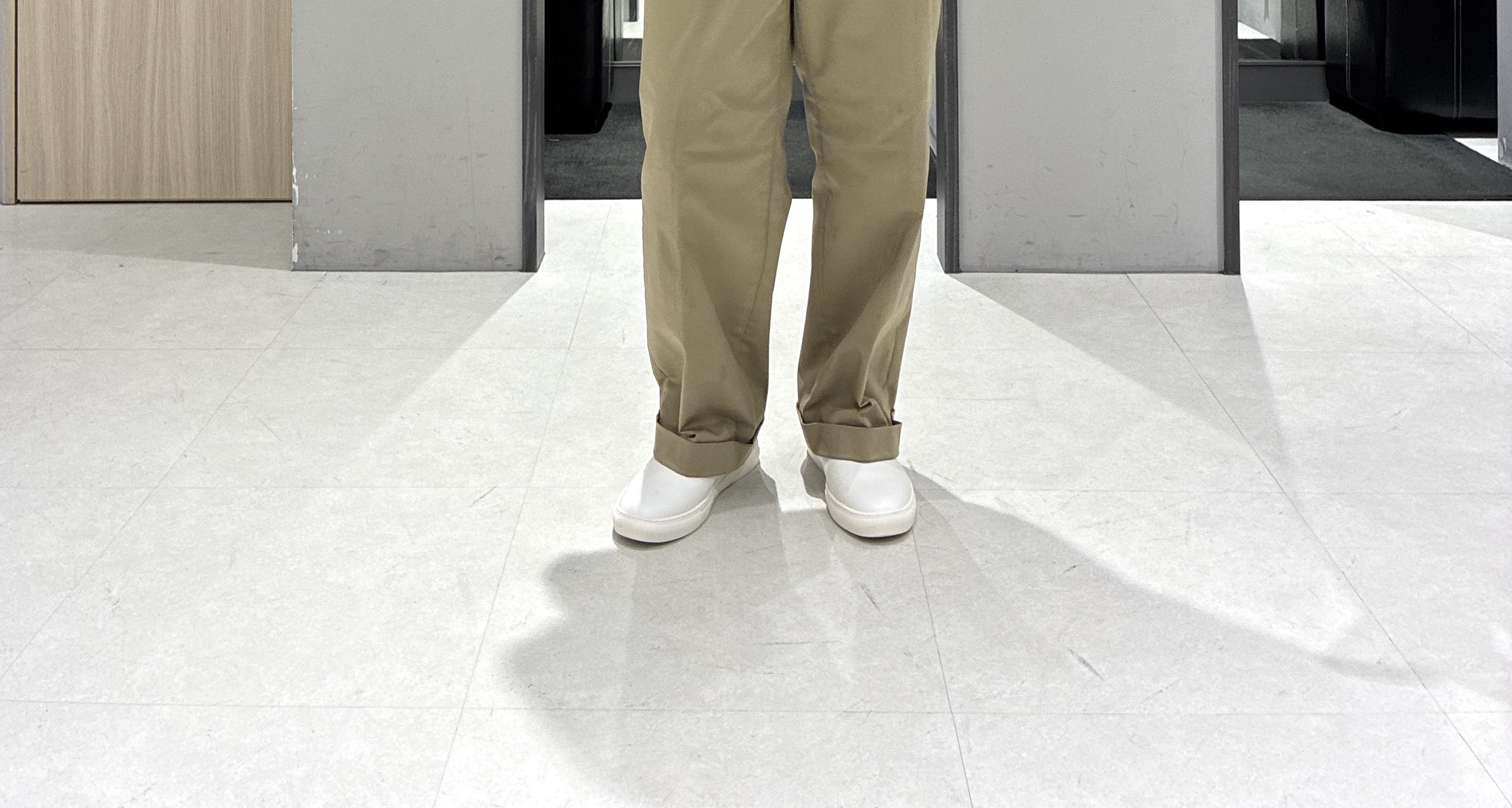 わいずみさんの「TAKEO KIKUCHI｜【撥水・洗える・シワになりにくい】 リランチェ（R） フードブルゾン」を使ったコーディネート