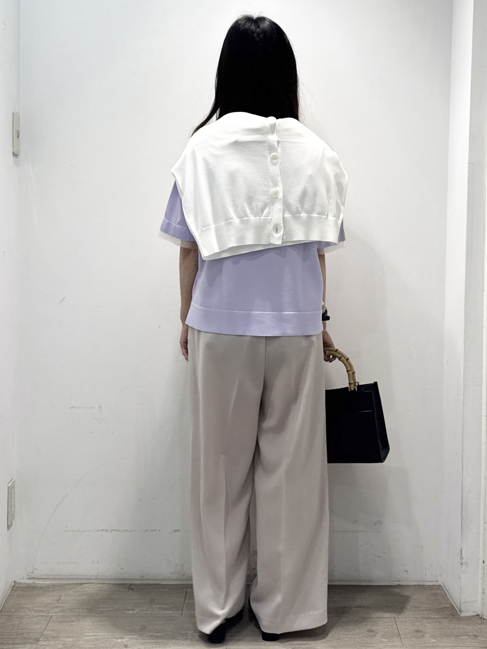yuicciさんの「OPAQUE.CLIP｜【UV／接触冷感】Vネックリラクシーニットカーディガン《洗濯機OK／抗ピル》」を使ったコーディネート