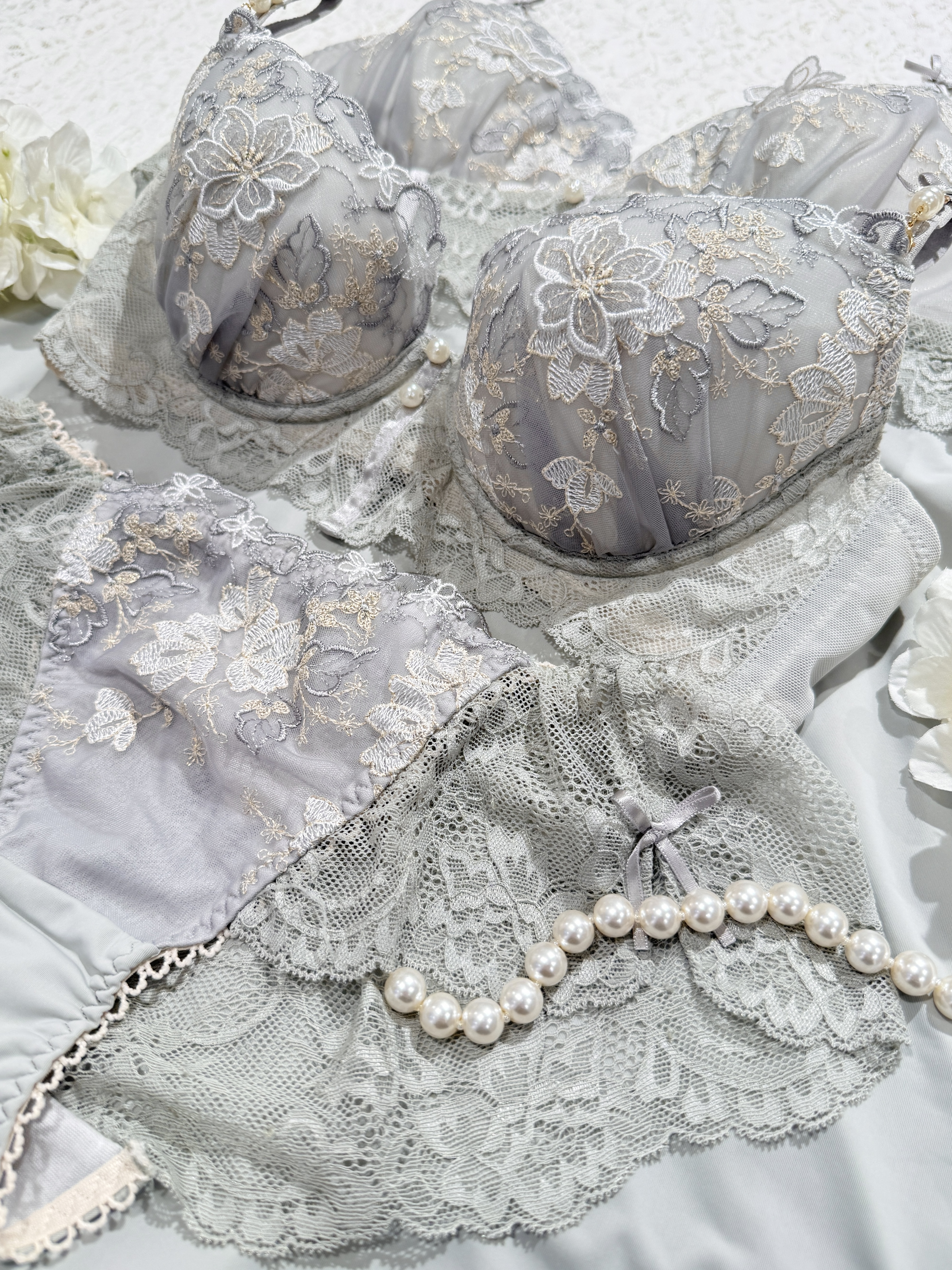 asaさんの「Risa Magli｜ディアンタ ブラジャー (B-C) ＜Sweet Rich（スウィートリッチ）＞」を使ったコーディネート
