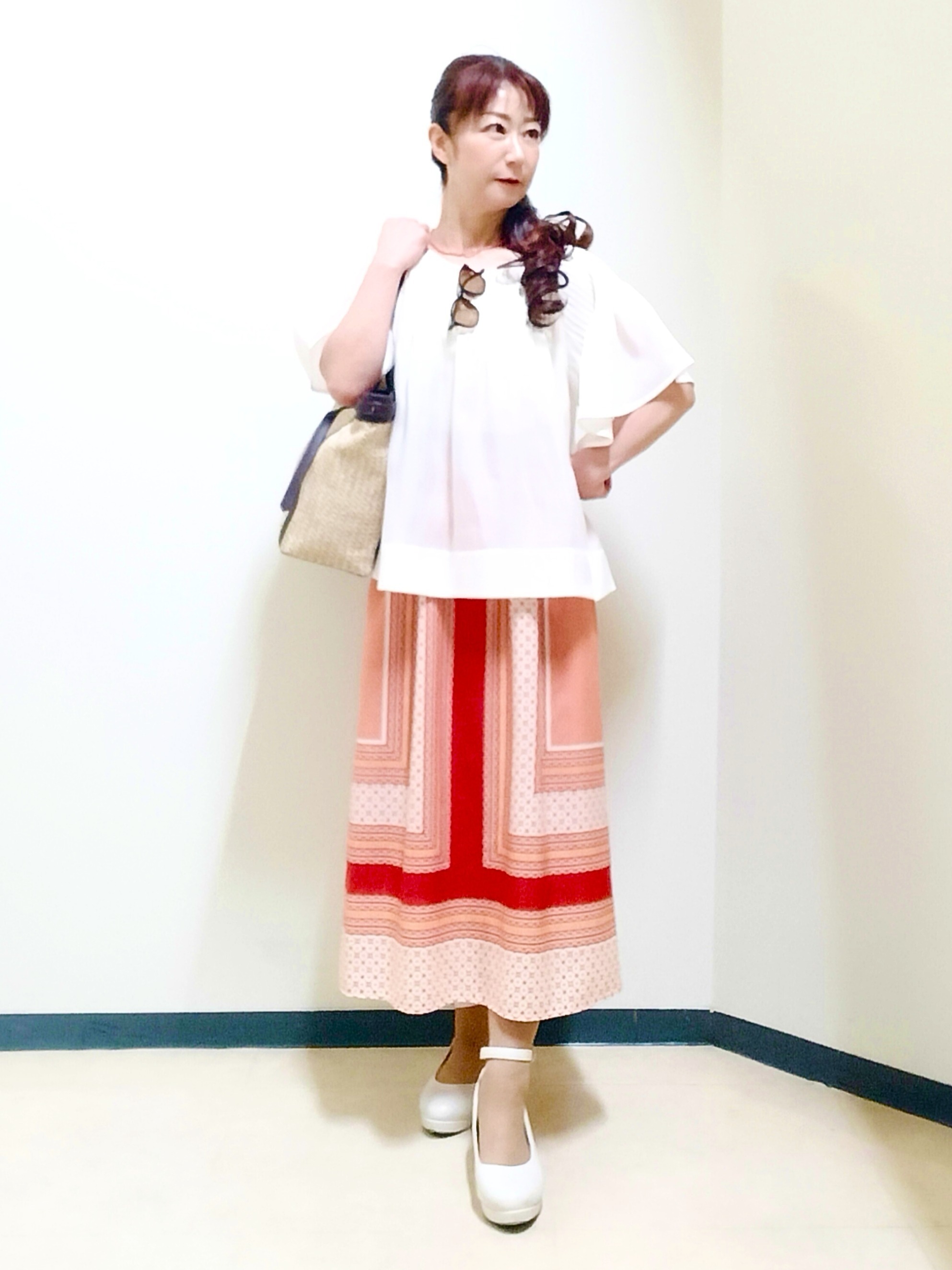 花さんの「Reflect｜ピンタックデザインフレアスリーブブラウス」を使ったコーディネート