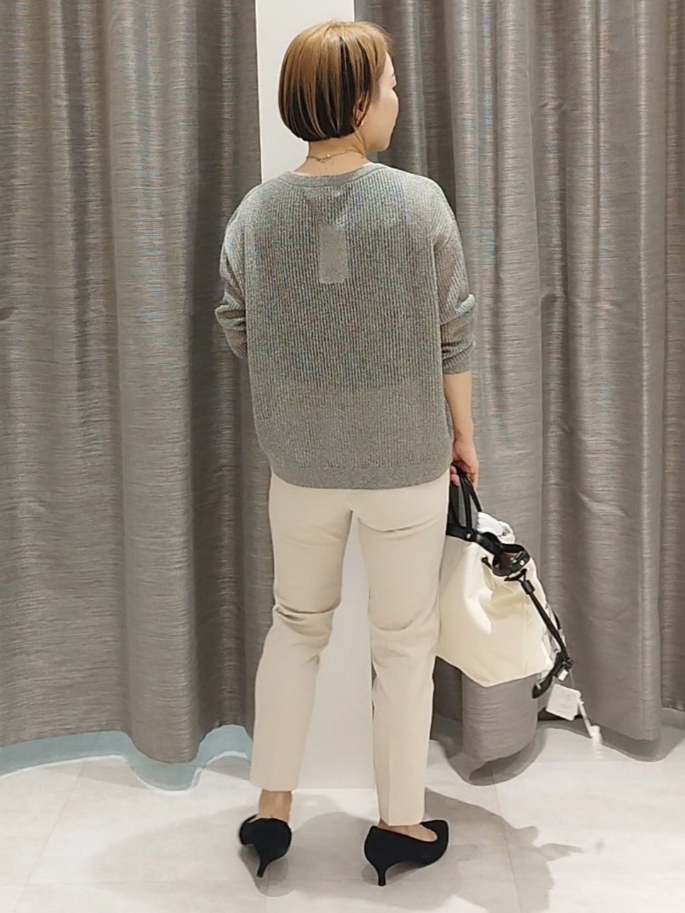 s u g iさんの「UNTITLED｜◆シアーメッシュニット」を使ったコーディネート