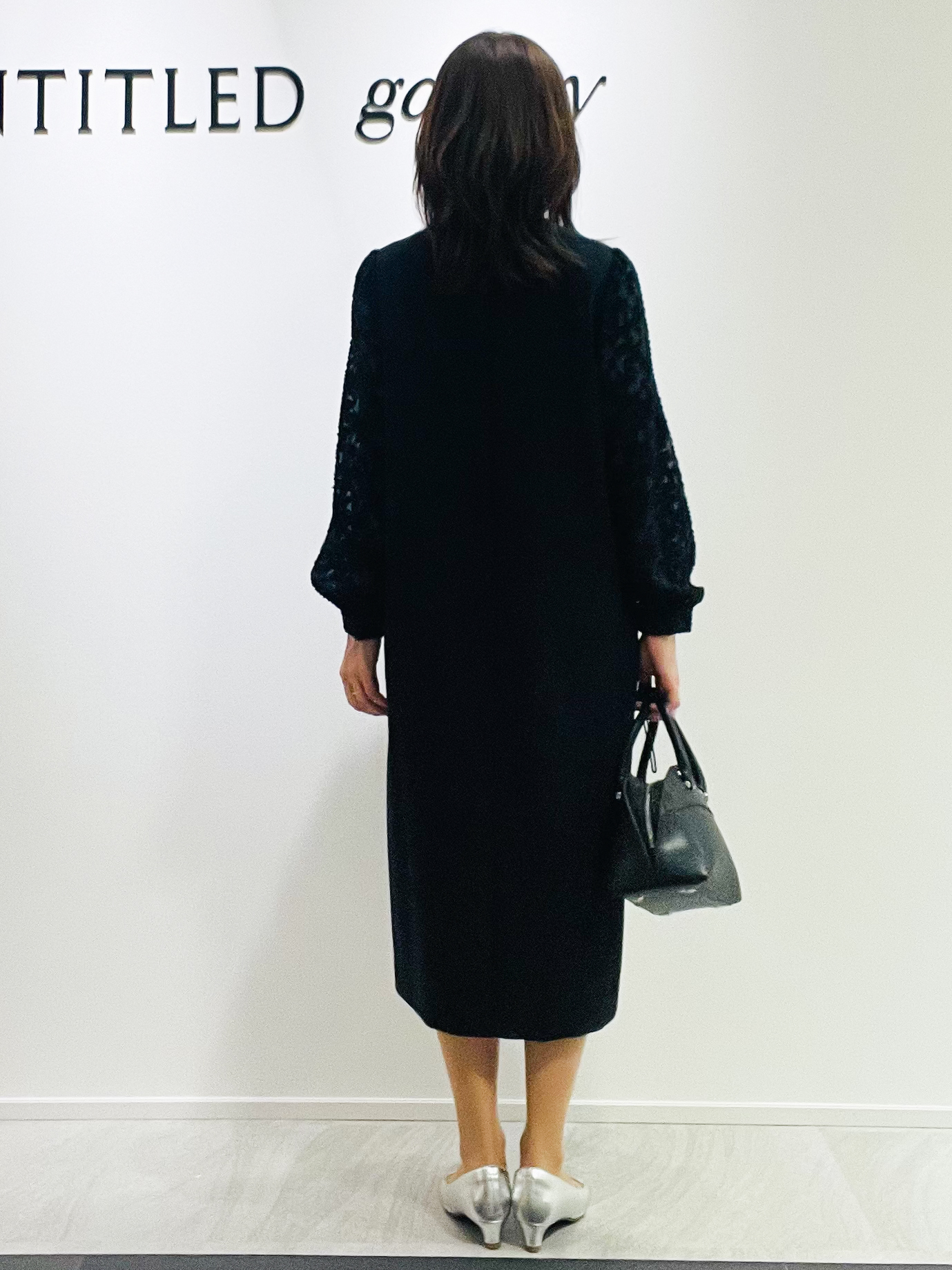 めいさんの「UNTITLED｜◆【お呼ばれドレス/洗える】カットジャカードスリーブ ワンピース」を使ったコーディネート