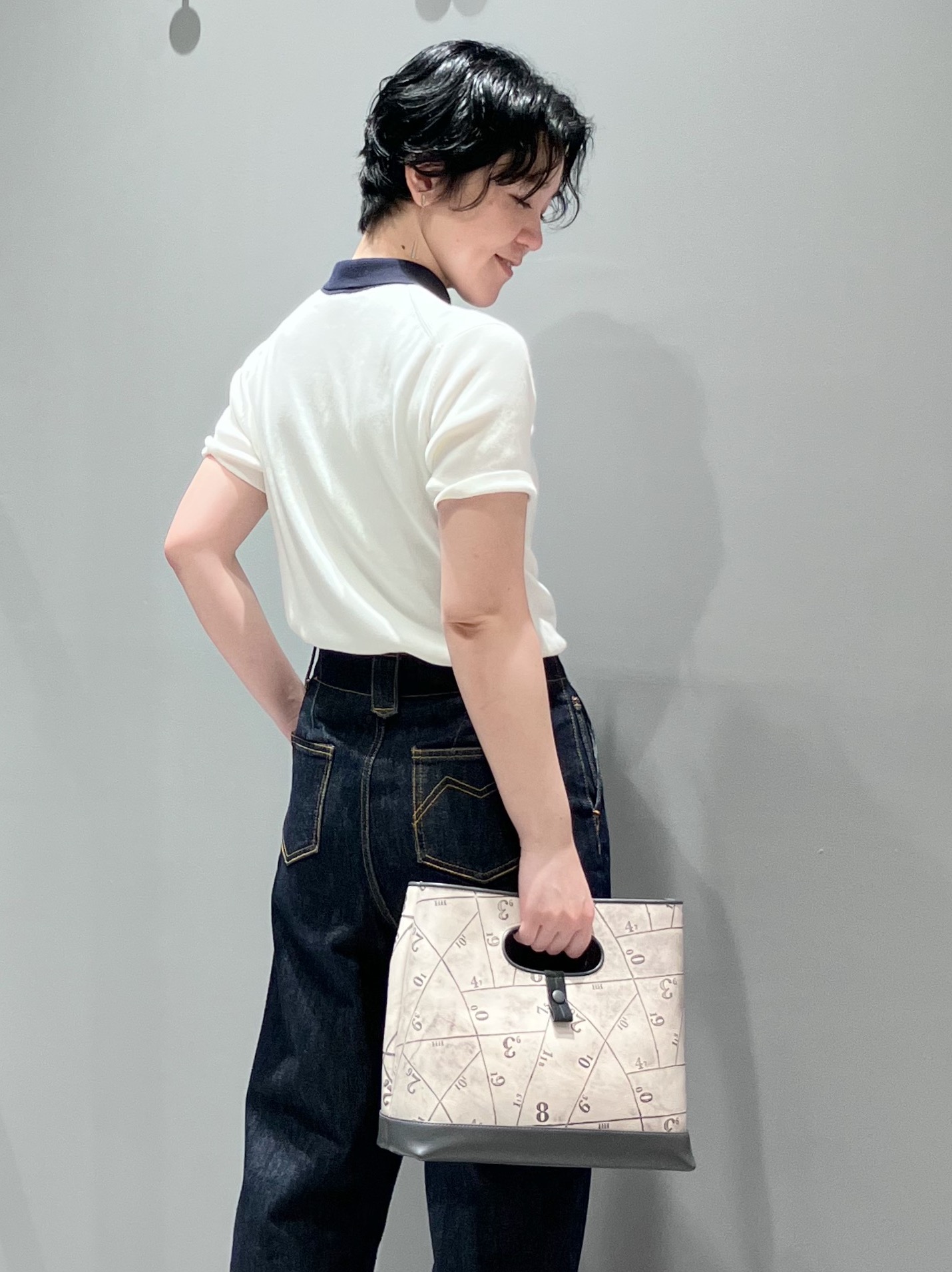Cさんの「HIROKO HAYASHI｜SCIENZA（シェンツァ）ハンドバッグ」を使ったコーディネート