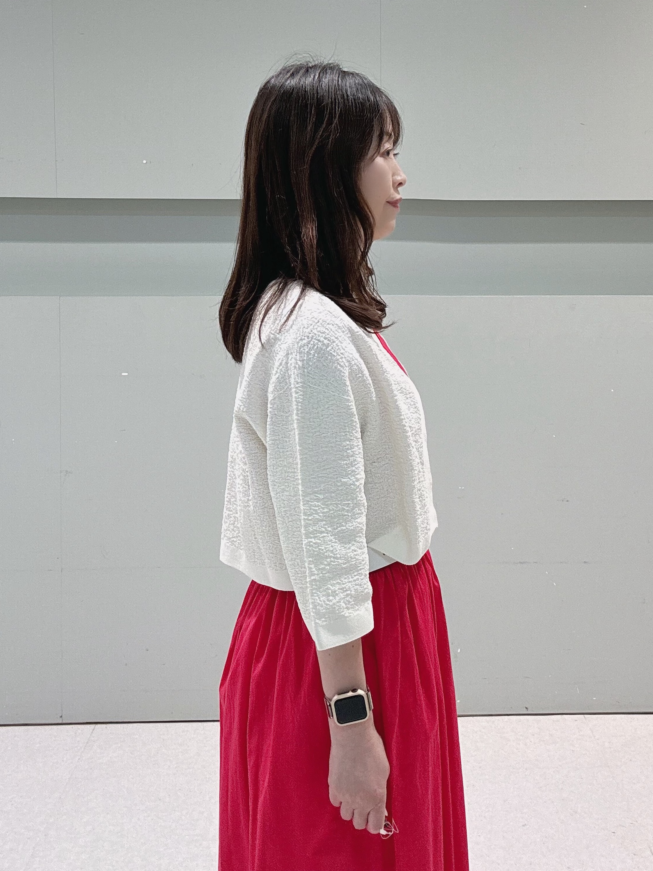 makiさんの「UNTITLED｜◆【ストレッチ性/洗える】短丈ニットカーディガン」を使ったコーディネート