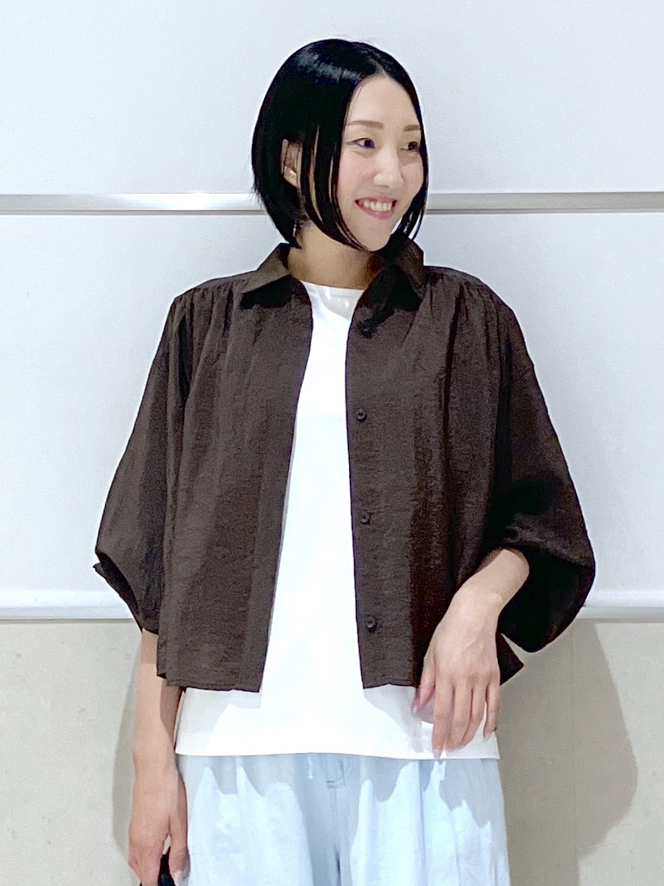 eriko さんの「Dessin｜エアリーシアーブラウス」を使ったコーディネート