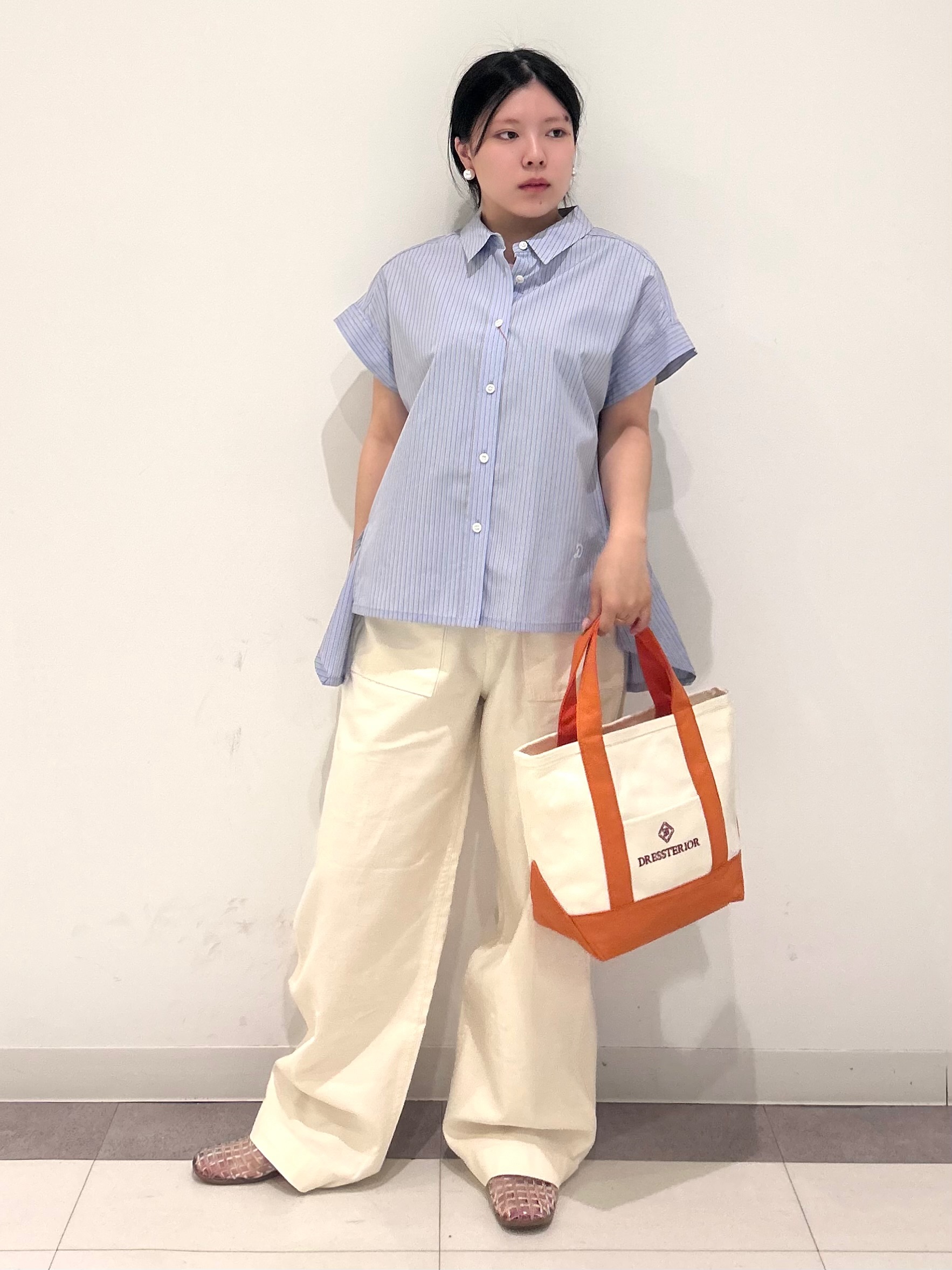 とりみさんの「DRESSTERIOR｜キャンバスミニトート」を使ったコーディネート