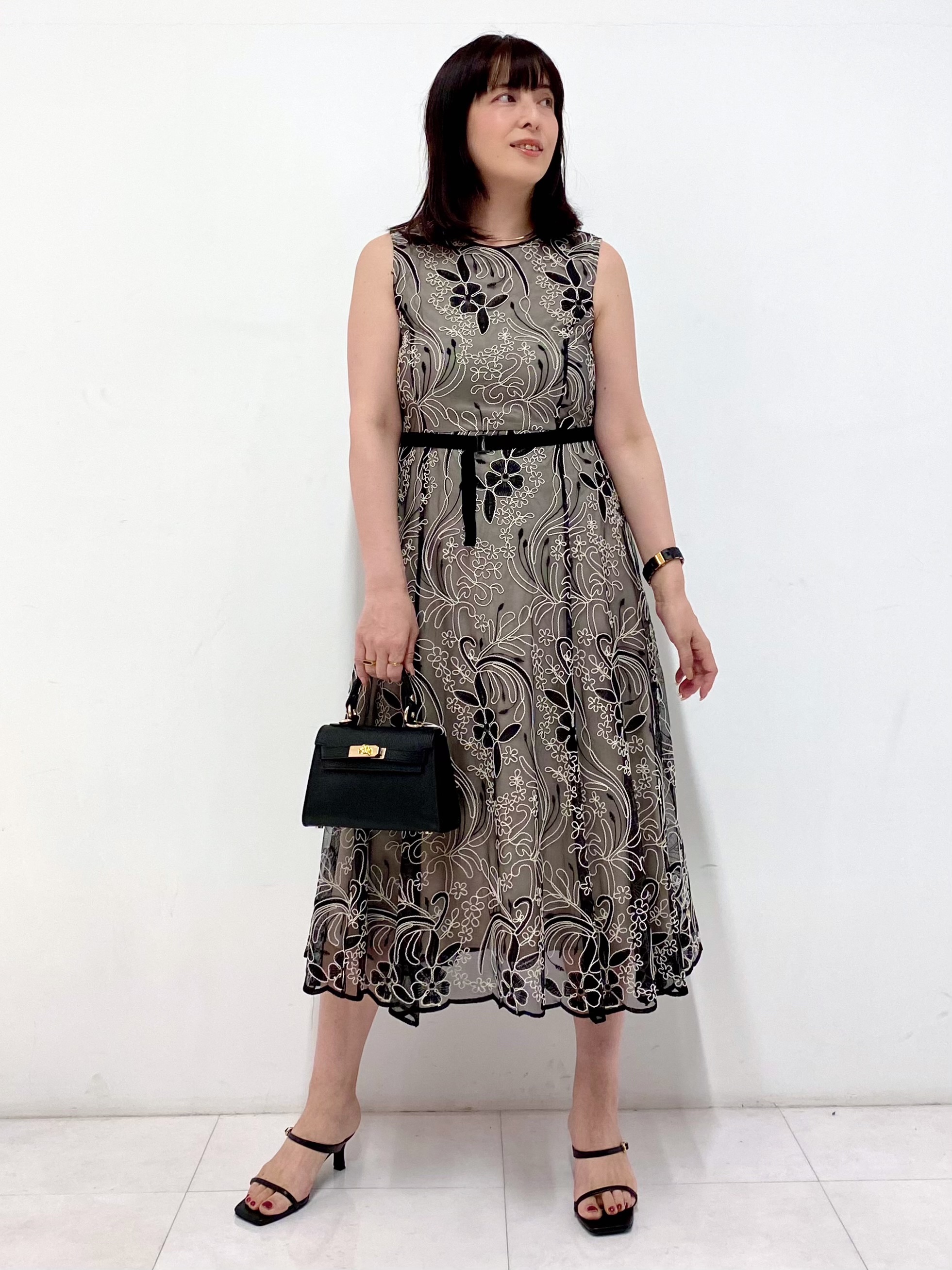 Sawaguchiさんの「DRESSTERIOR｜◆シアーコードレース ドレス」を使ったコーディネート