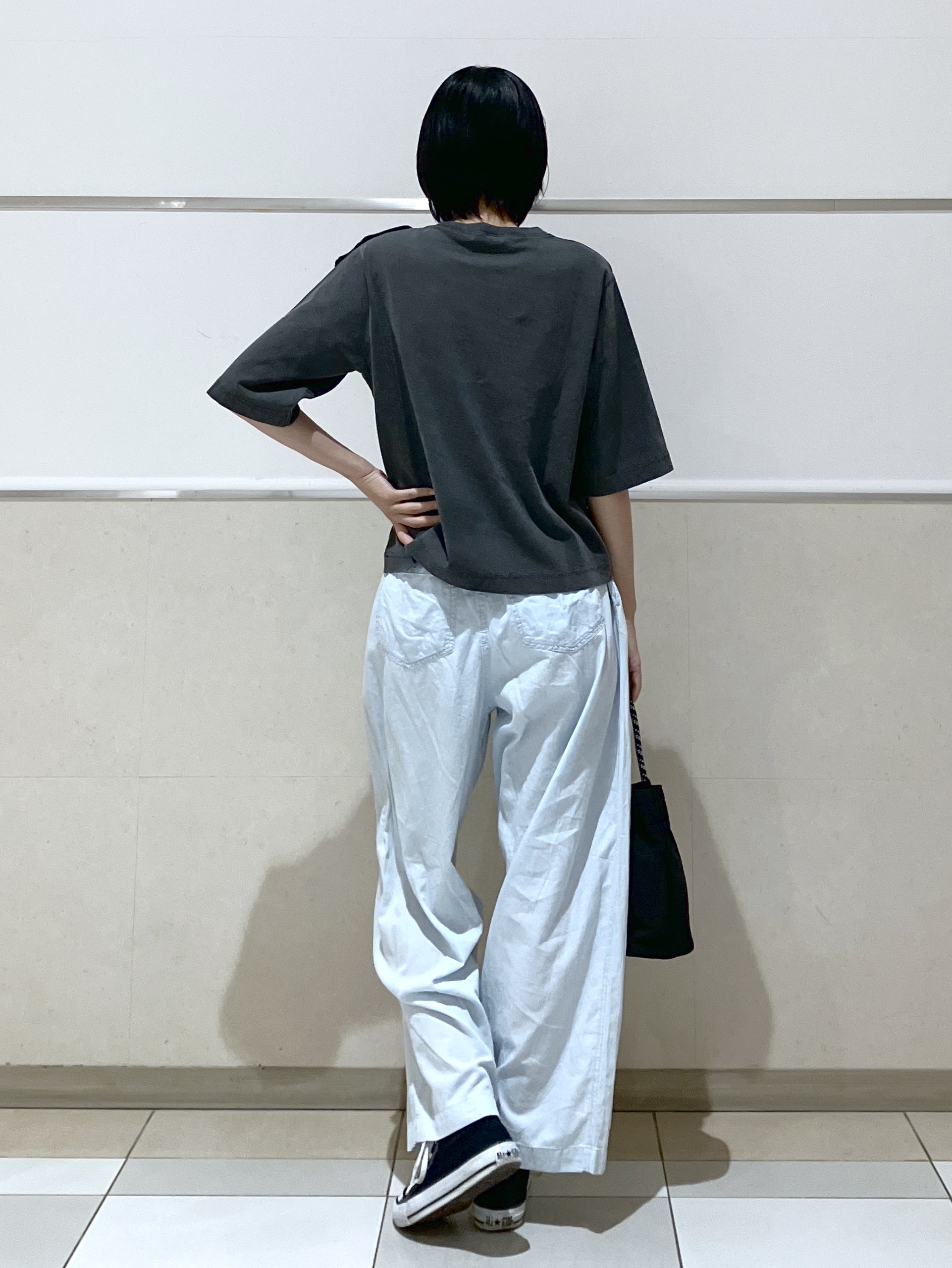 eriko さんの「Dessin｜アシメフリル ヴィンテージライクプルオーバー」を使ったコーディネート