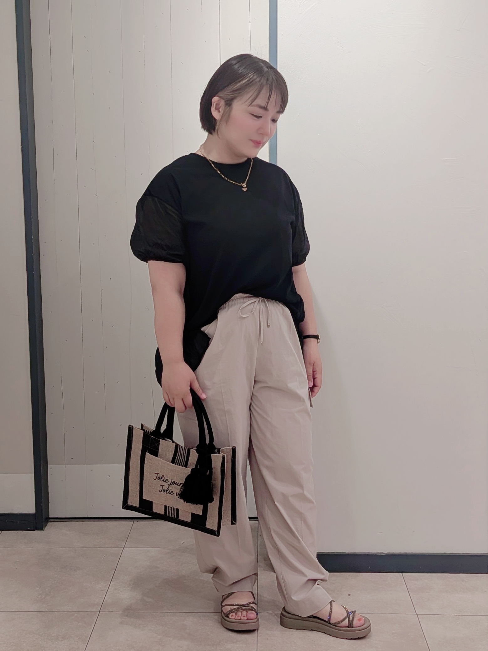 yukikaさんの「grove｜【UVカット】体型カバー叶う、バックプリーツTシャツ」を使ったコーディネート