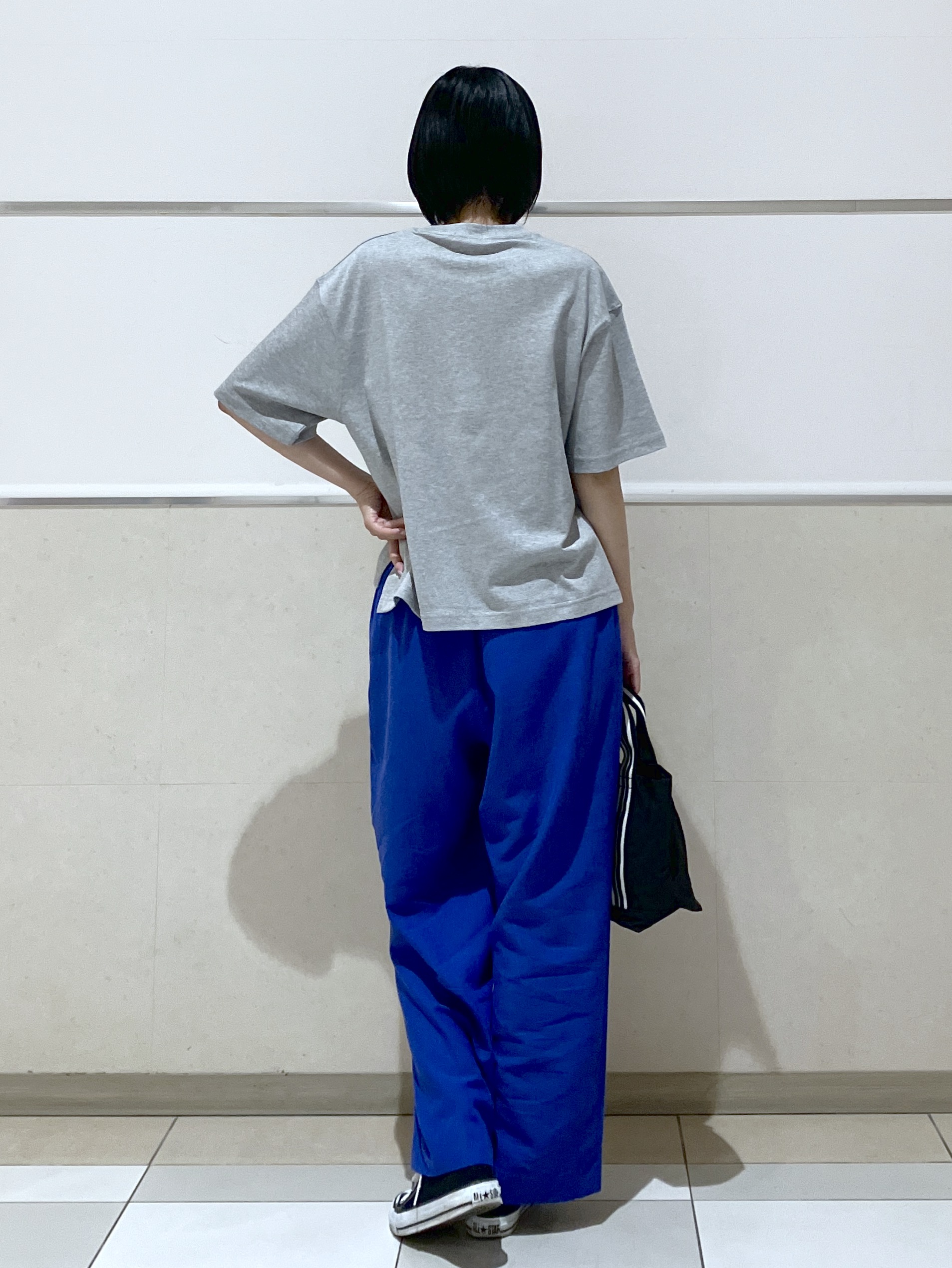eriko さんの「Dessin｜【撥水加工】ロゴプリントTシャツ」を使ったコーディネート