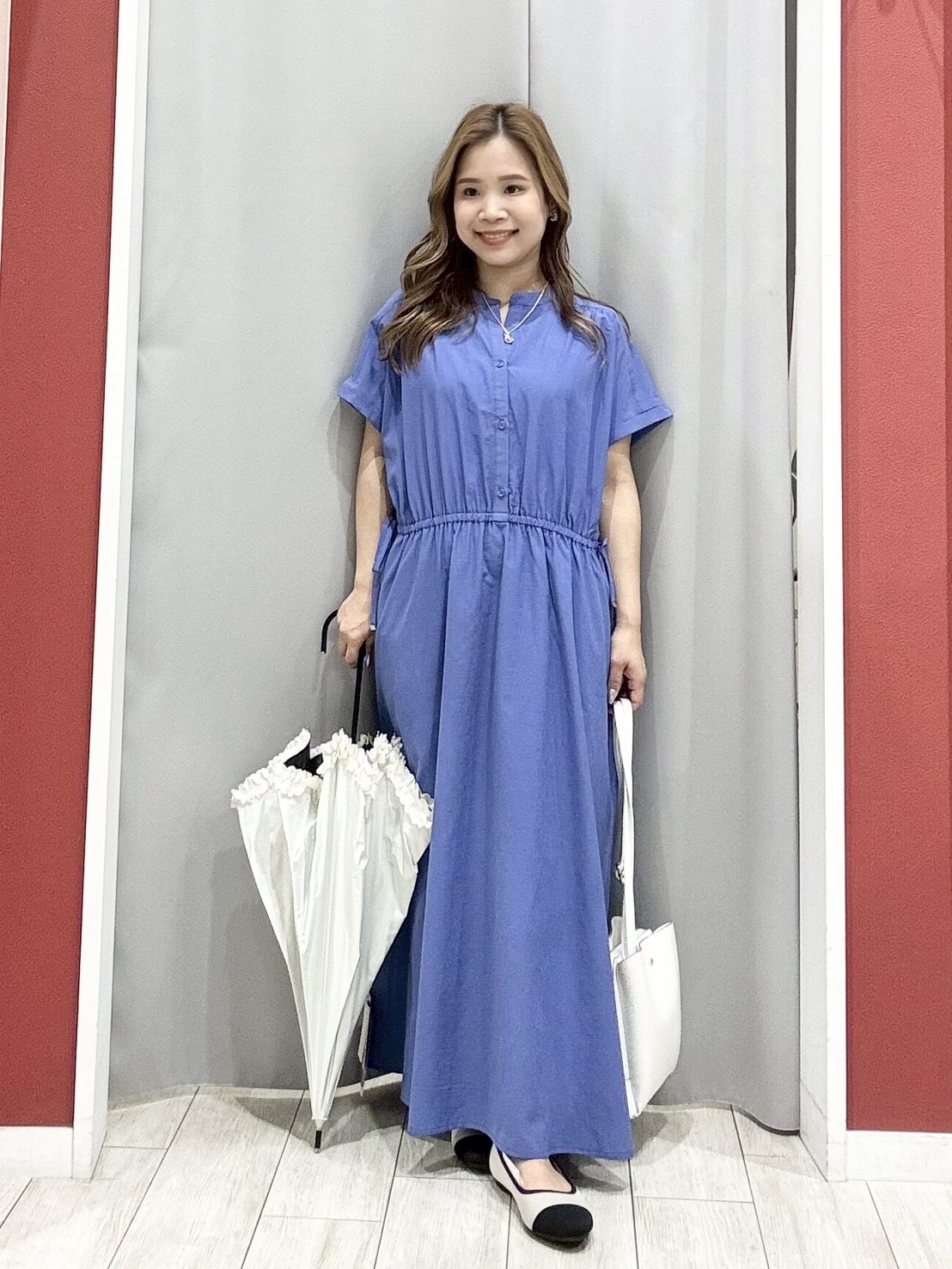 shioさんの「SHOO･LA･RUE｜【S-LL/UV/吸水速乾/洗濯機可】通気性〇 ギャザーリボンワンピース」を使ったコーディネート