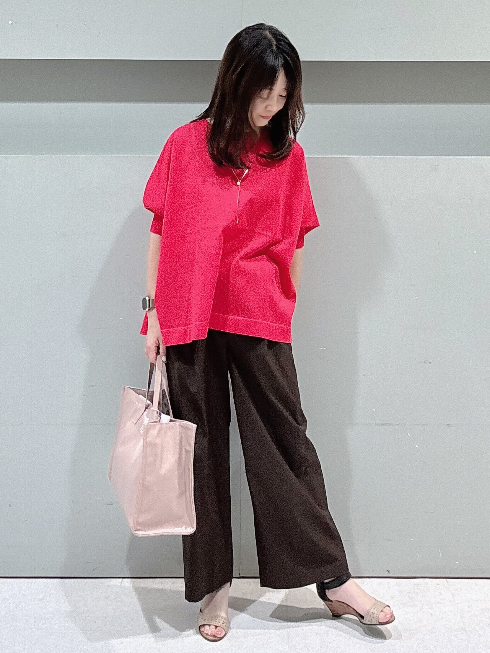 makiさんの「UNTITLED｜【アンサンブル可/洗える】シアーレーヨンニット」を使ったコーディネート