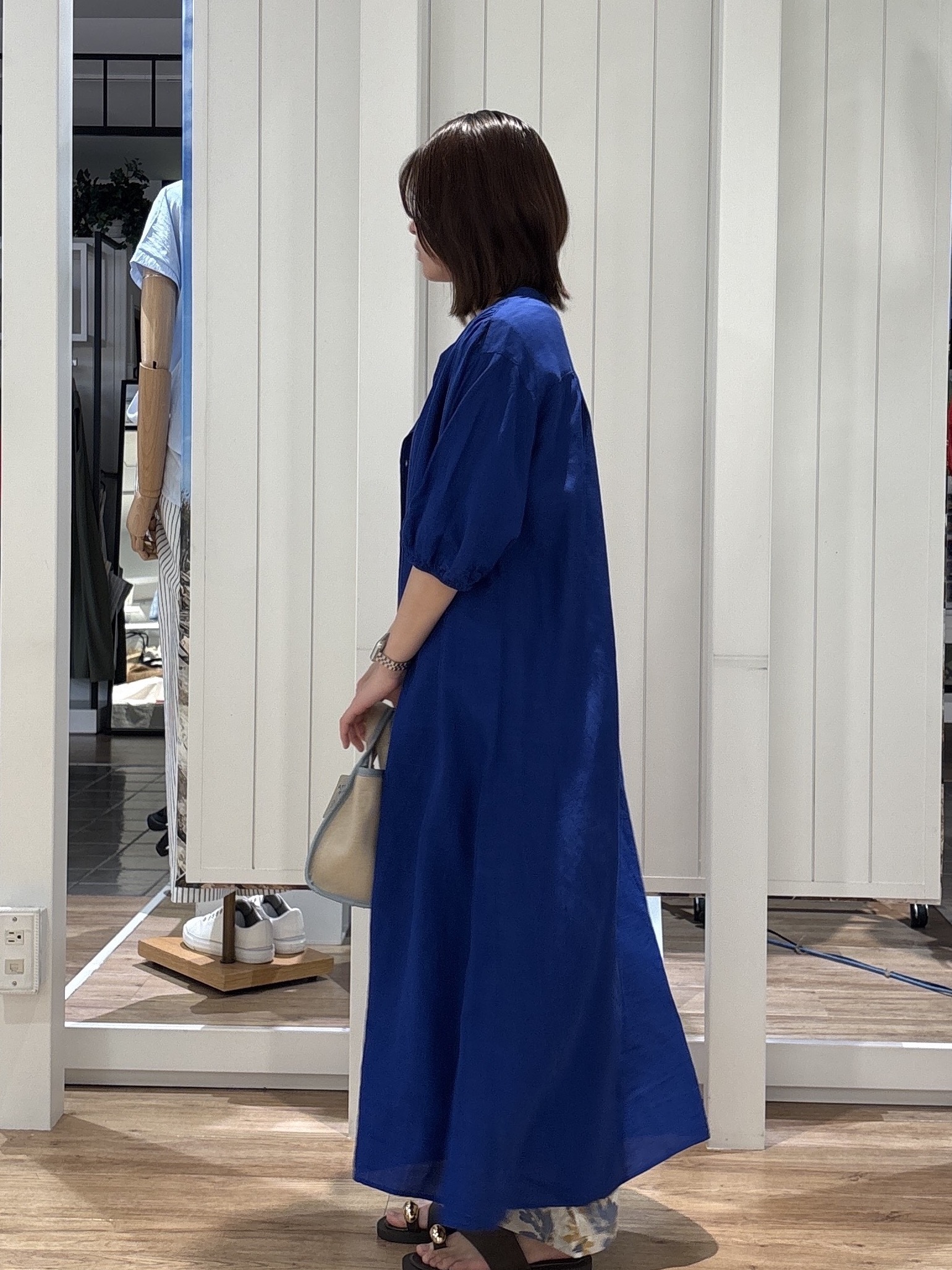 hinakoさんの「Dessin｜【洗える】リネン混シャツワンピース」を使ったコーディネート