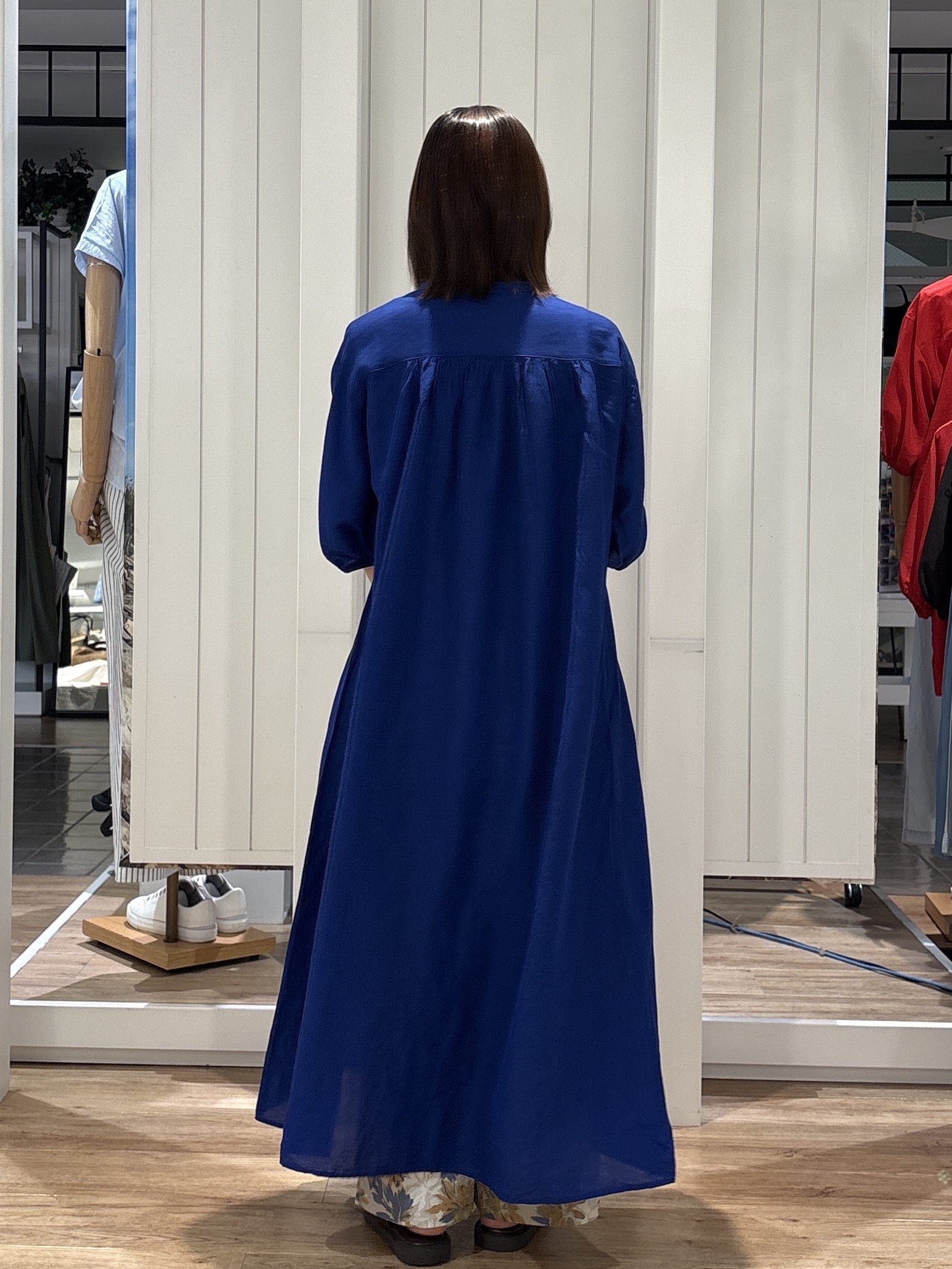 hinakoさんの「Dessin｜【洗える】リネン混シャツワンピース」を使ったコーディネート