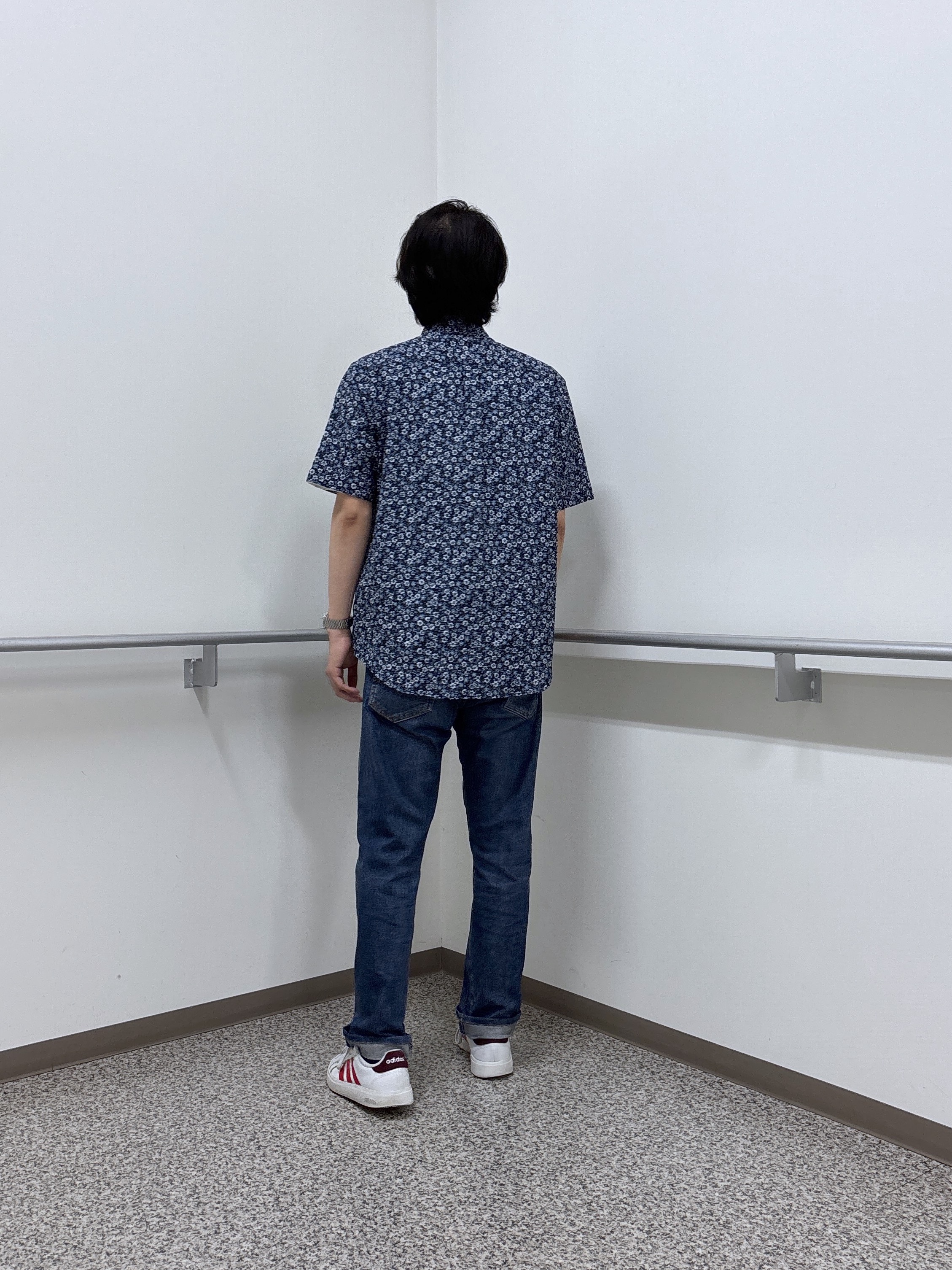 KEIさんの「TAKEO KIKUCHI｜リップル小花シャツ」を使ったコーディネート