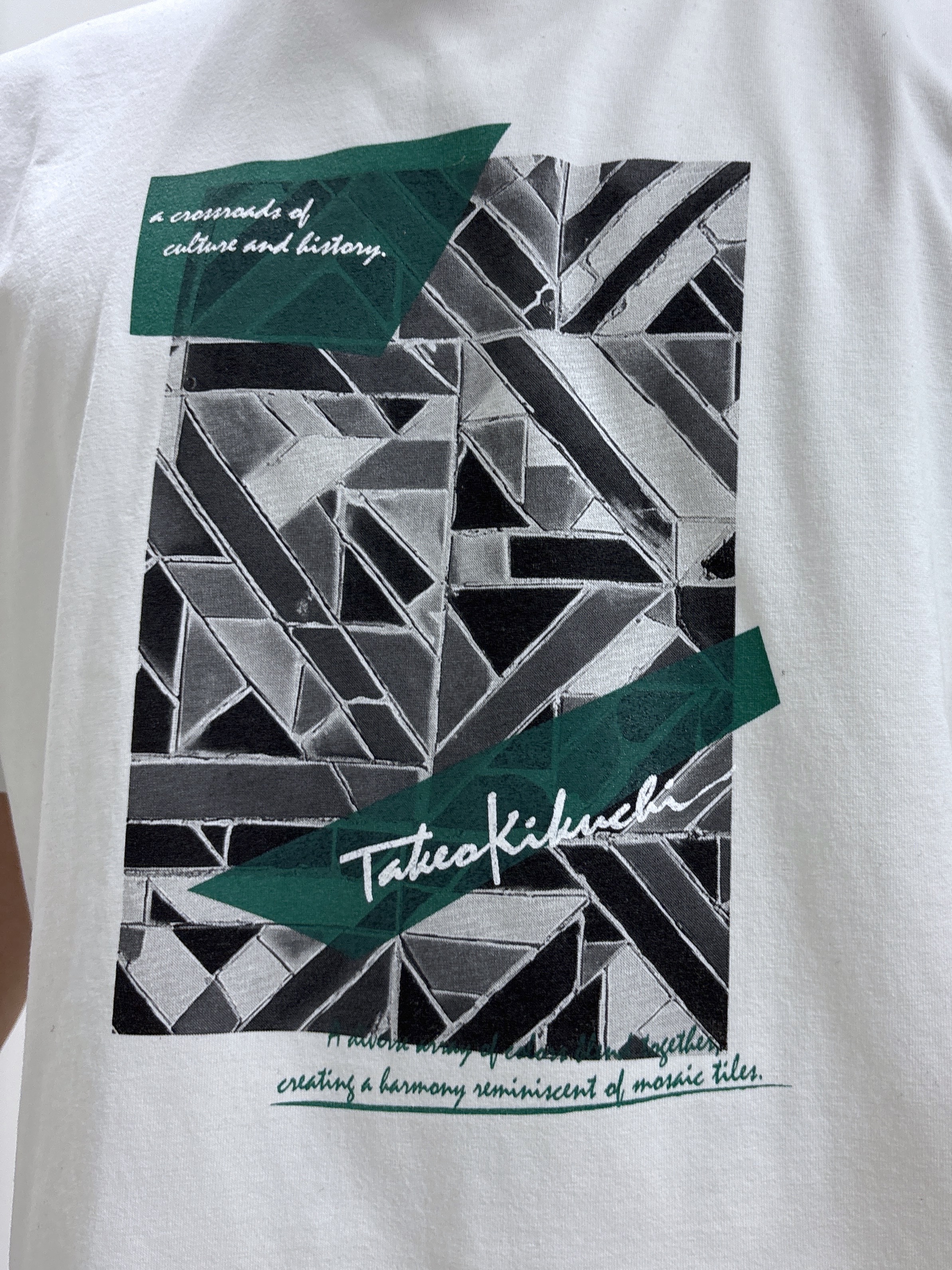 KEIさんの「TAKEO KIKUCHI｜リップル小花シャツ」を使ったコーディネート