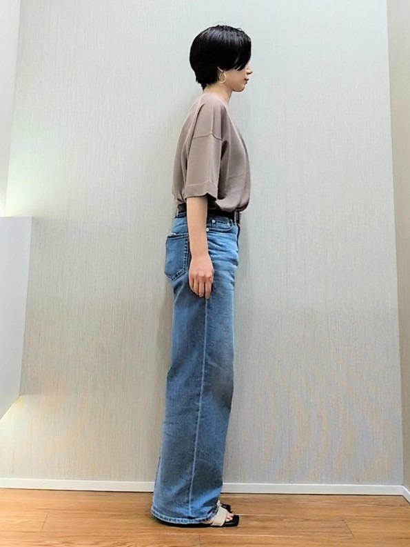 ミズタさんの「UNTITLED｜【アンサンブル可/シアー】リネンエステルカーディガン」を使ったコーディネート