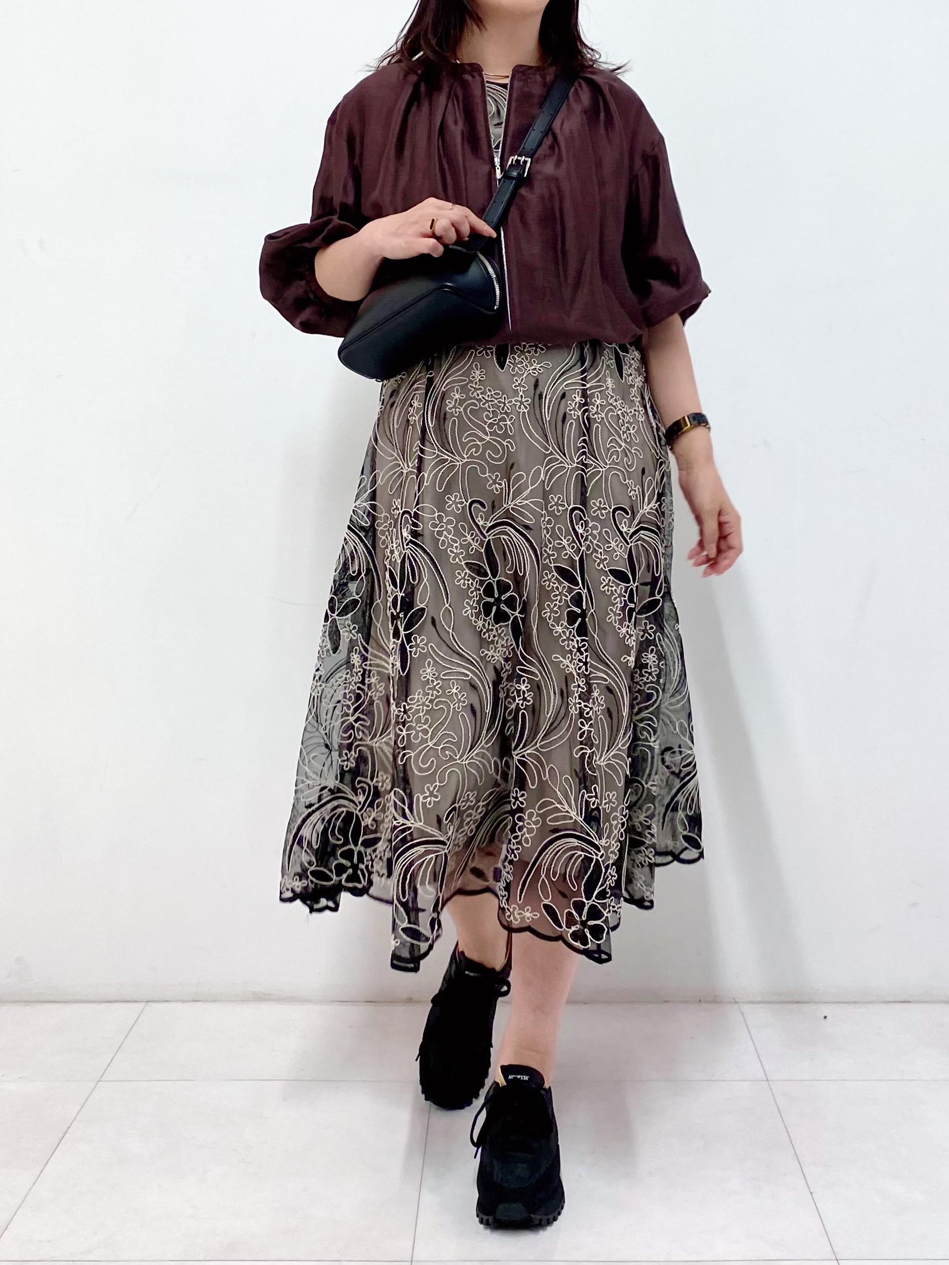 Sawaguchiさんの「DRESSTERIOR｜◆シアーコードレース ドレス」を使ったコーディネート