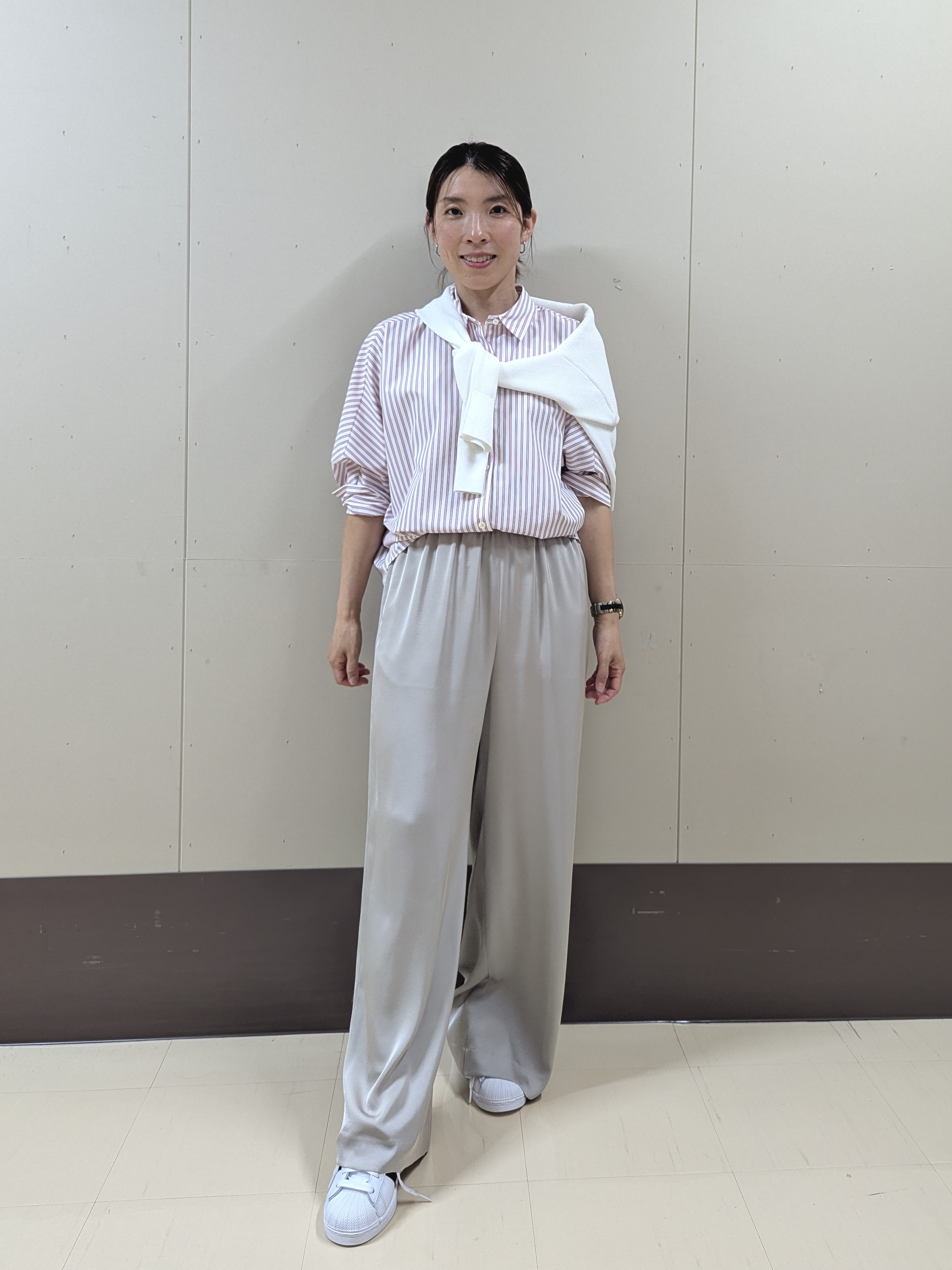 sachiさんの「UNTITLED｜【接触冷感/吸水速乾/UVカット】ドルマンスリーブシャツ」を使ったコーディネート
