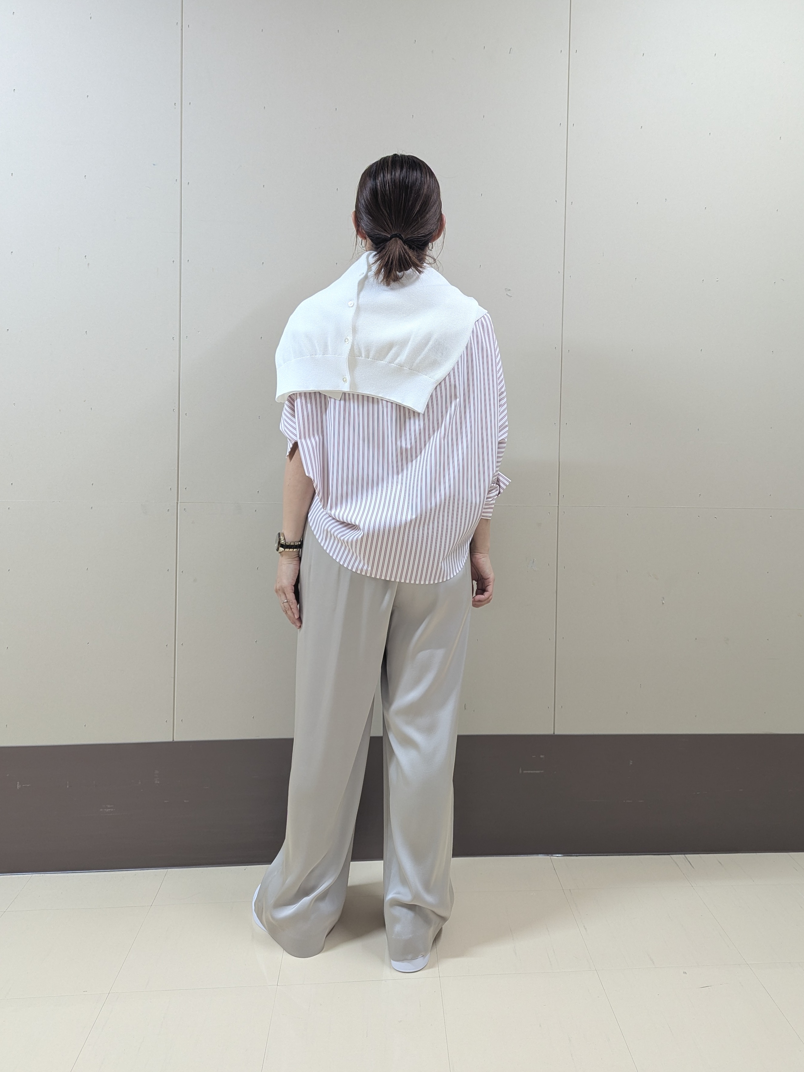 sachiさんの「UNTITLED｜【接触冷感/吸水速乾/UVカット】ドルマンスリーブシャツ」を使ったコーディネート