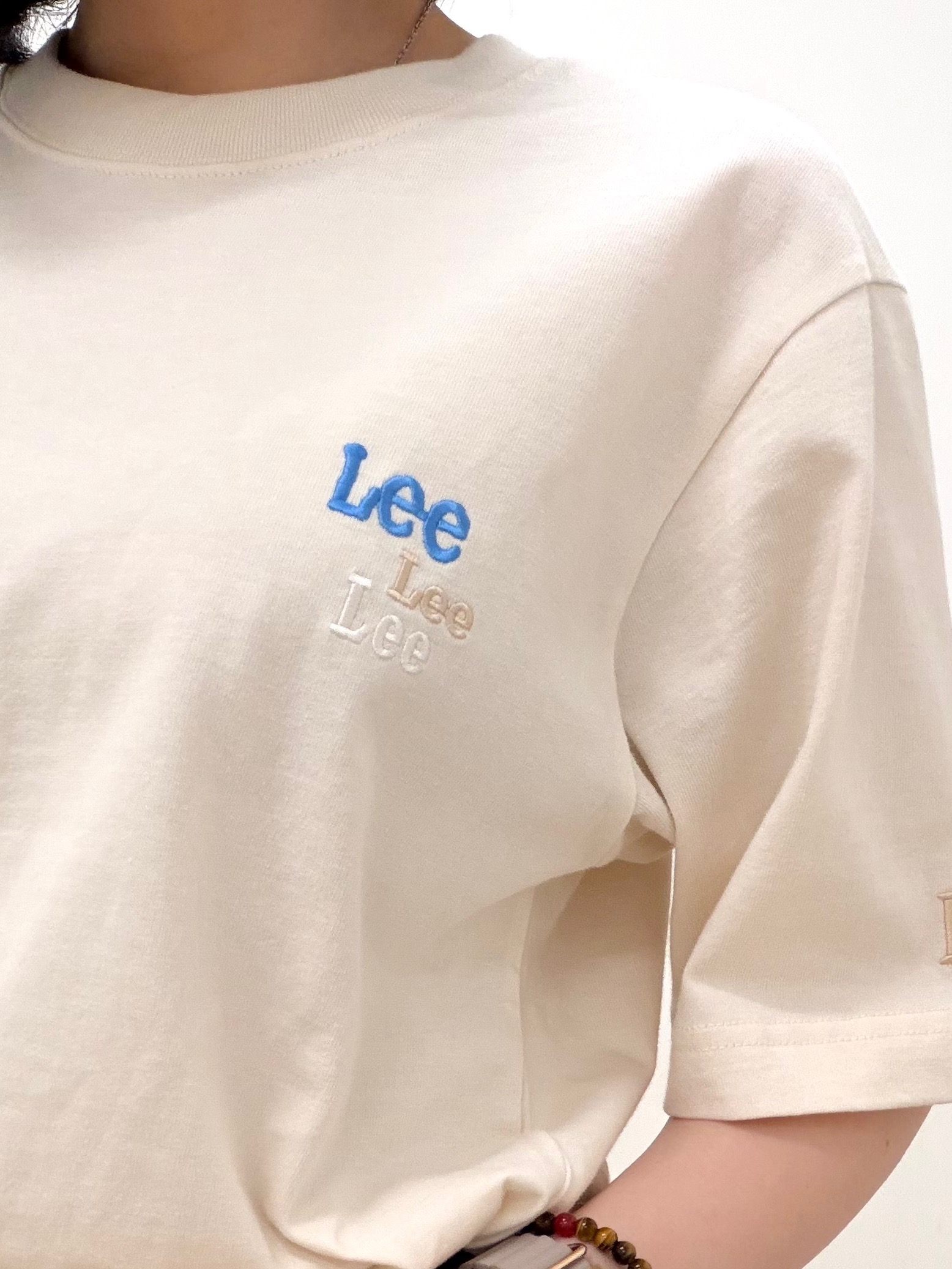 さあやさんの「grove｜【Lee&times;grove別注カラーあり】MULTI LOGO H／S TEE」を使ったコーディネート