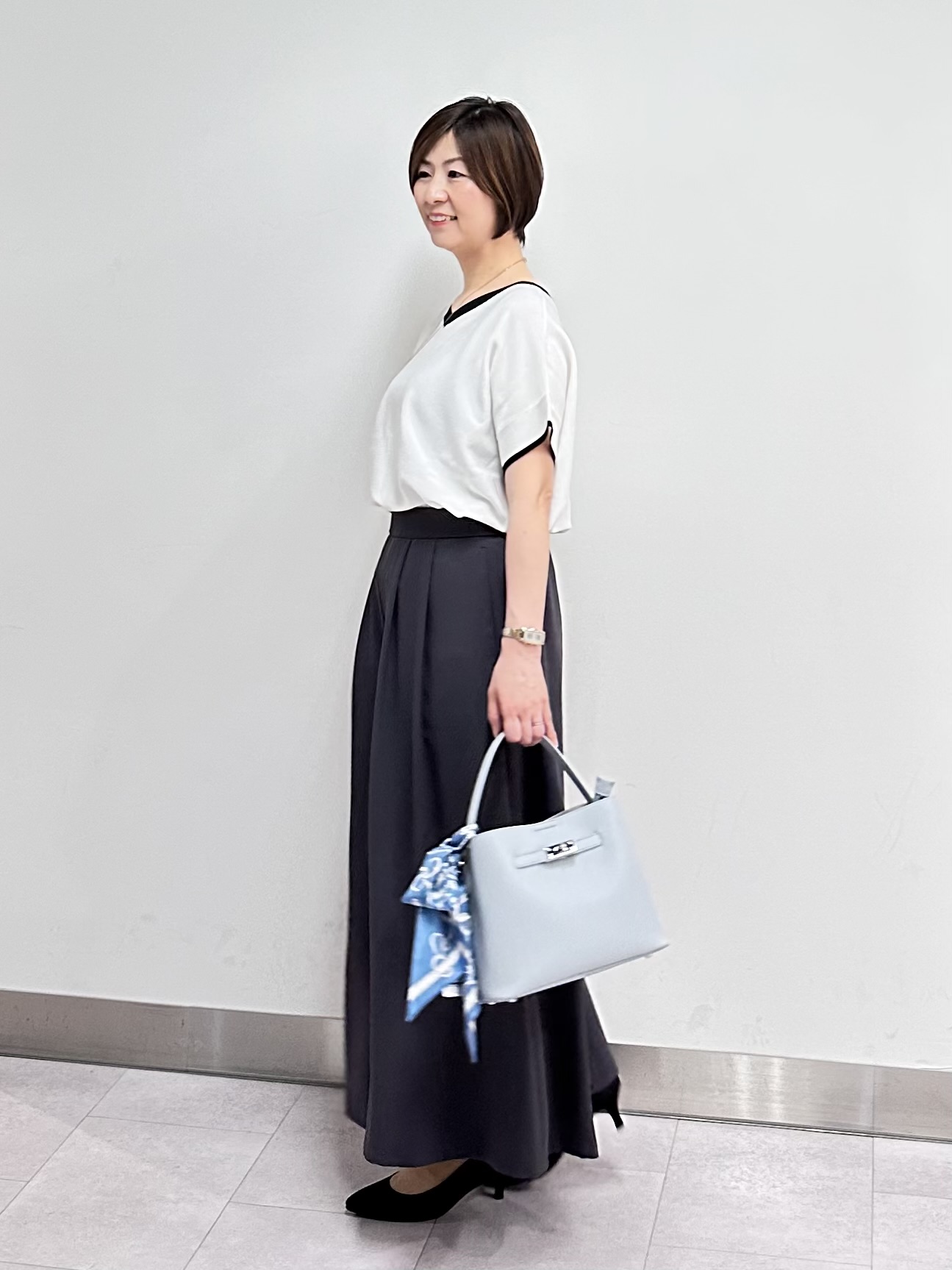 みなこさんの「UNTITLED｜【セットアップ可/UVカット/前後2WAY】リラクシーフレンチスリーブブラウス」を使ったコーディネート