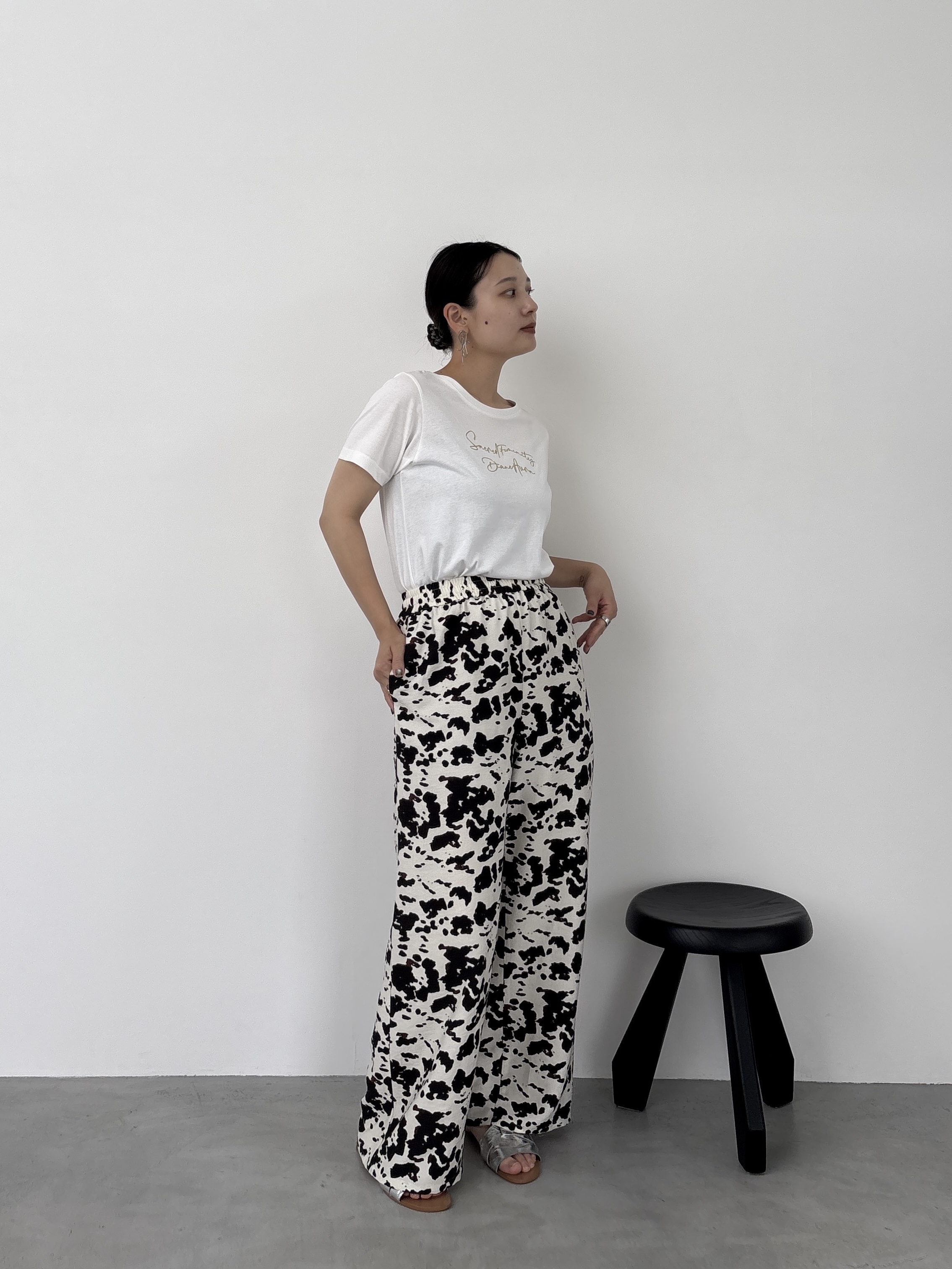 ayanoさんの「INDIVI｜3DプリントロゴTシャツ【再入荷】」を使ったコーディネート