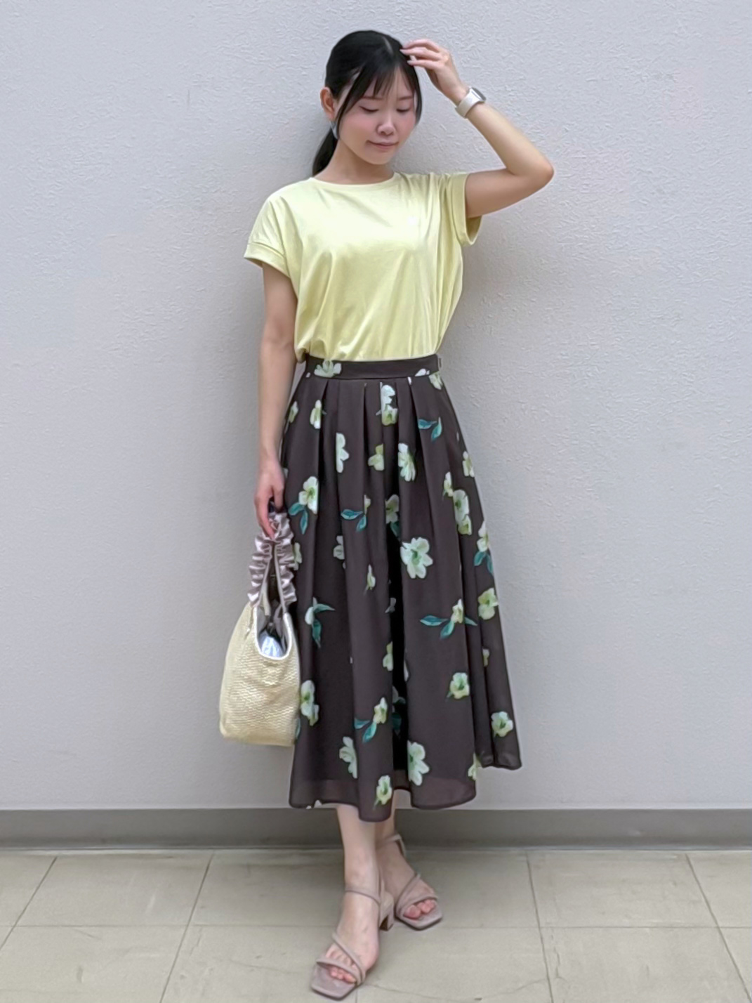 Izuさんの「index｜【接触冷感／UV】ワンポイント刺繍Tシャツ《7col／XS~3L／洗濯機OK》」を使ったコーディネート