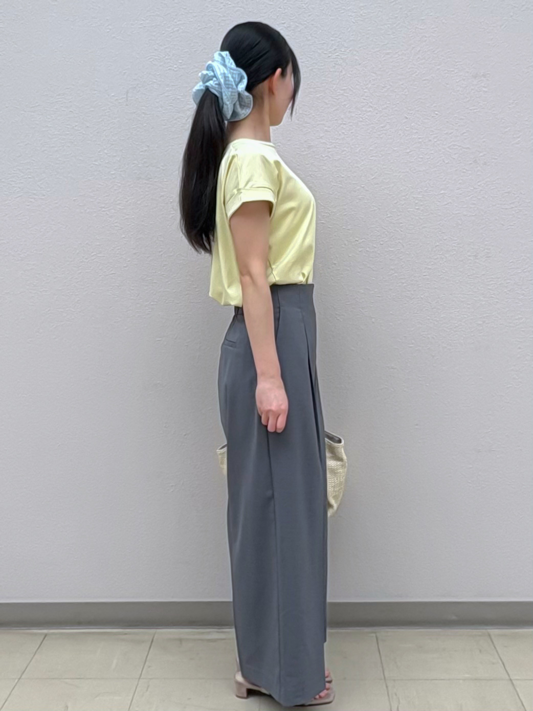 Izuさんの「index｜【接触冷感／UV】ワンポイント刺繍Tシャツ《7col／XS~3L／洗濯機OK》」を使ったコーディネート