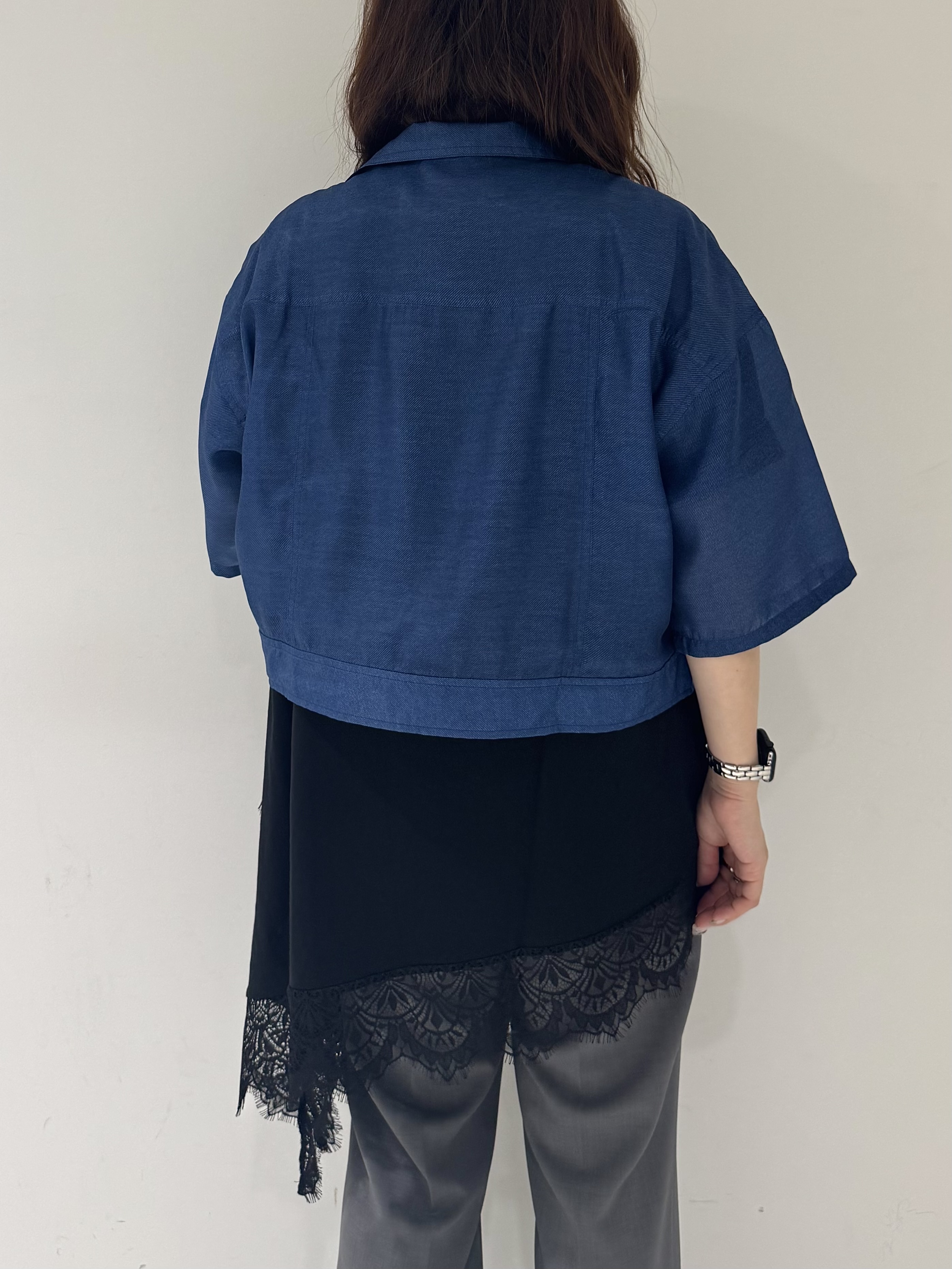 そんさんの「INDIVI｜デニムプリントシアーシャツ【接触冷感】」を使ったコーディネート