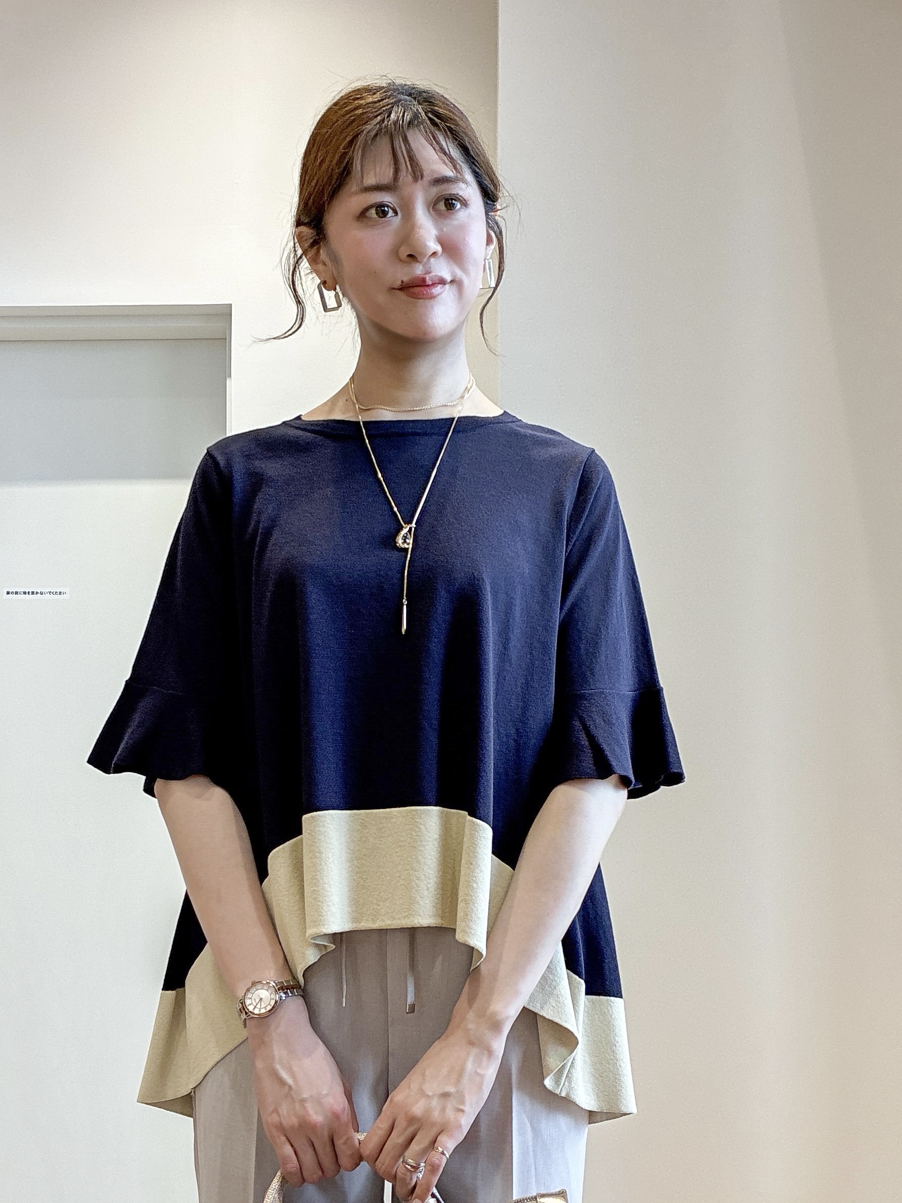 もんちゃんさんの「OPAQUE.CLIP｜【UV／遮熱性】配色フレアシルエットニット《洗濯機OK》」を使ったコーディネート