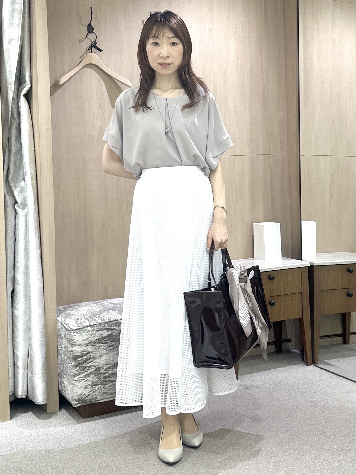 Miwaさんの「UNTITLED｜【セットアップ可/UVカット/前後2WAY】リラクシーフレンチスリーブブラウス」を使ったコーディネート