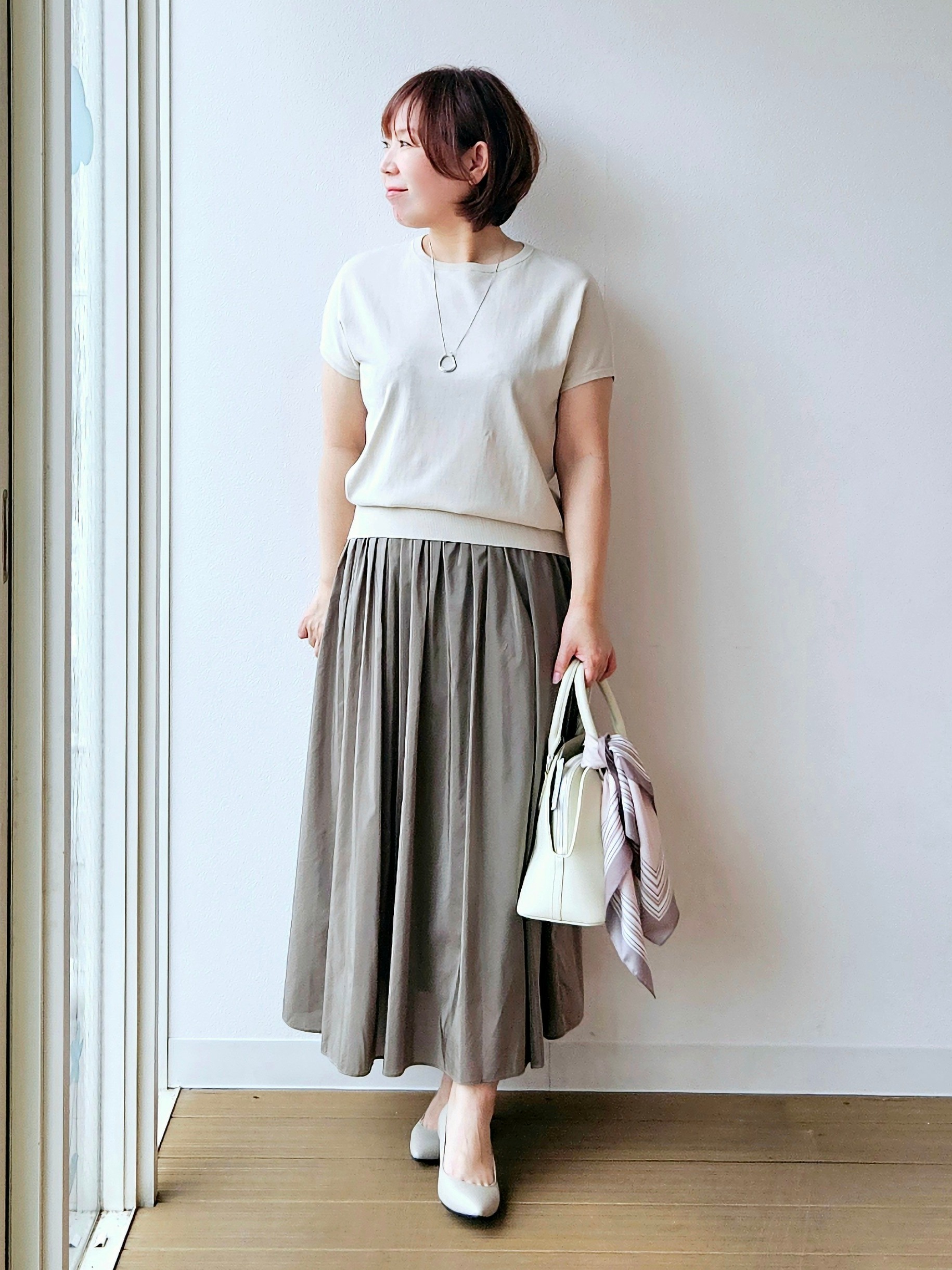 やじまさんの「UNTITLED｜【9色展開/アンサンブル可/洗える】コットンベーシックニット」を使ったコーディネート