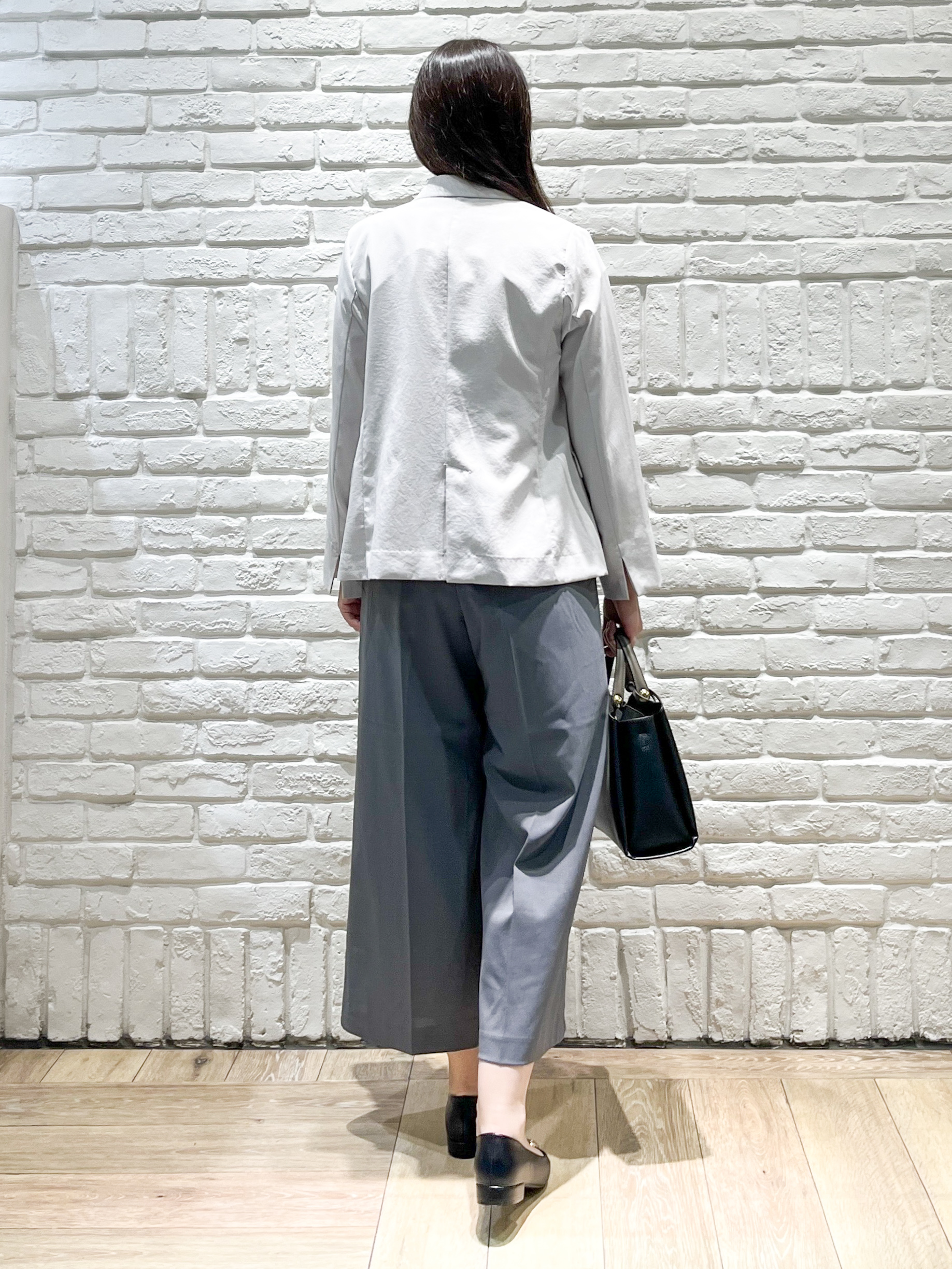 erinaさんの「index｜《再入荷》ダブルブレストテーラードジャケット【接触冷感／吸水速乾／イージーアイロン／防シワ／洗濯機O」を使ったコーディネート