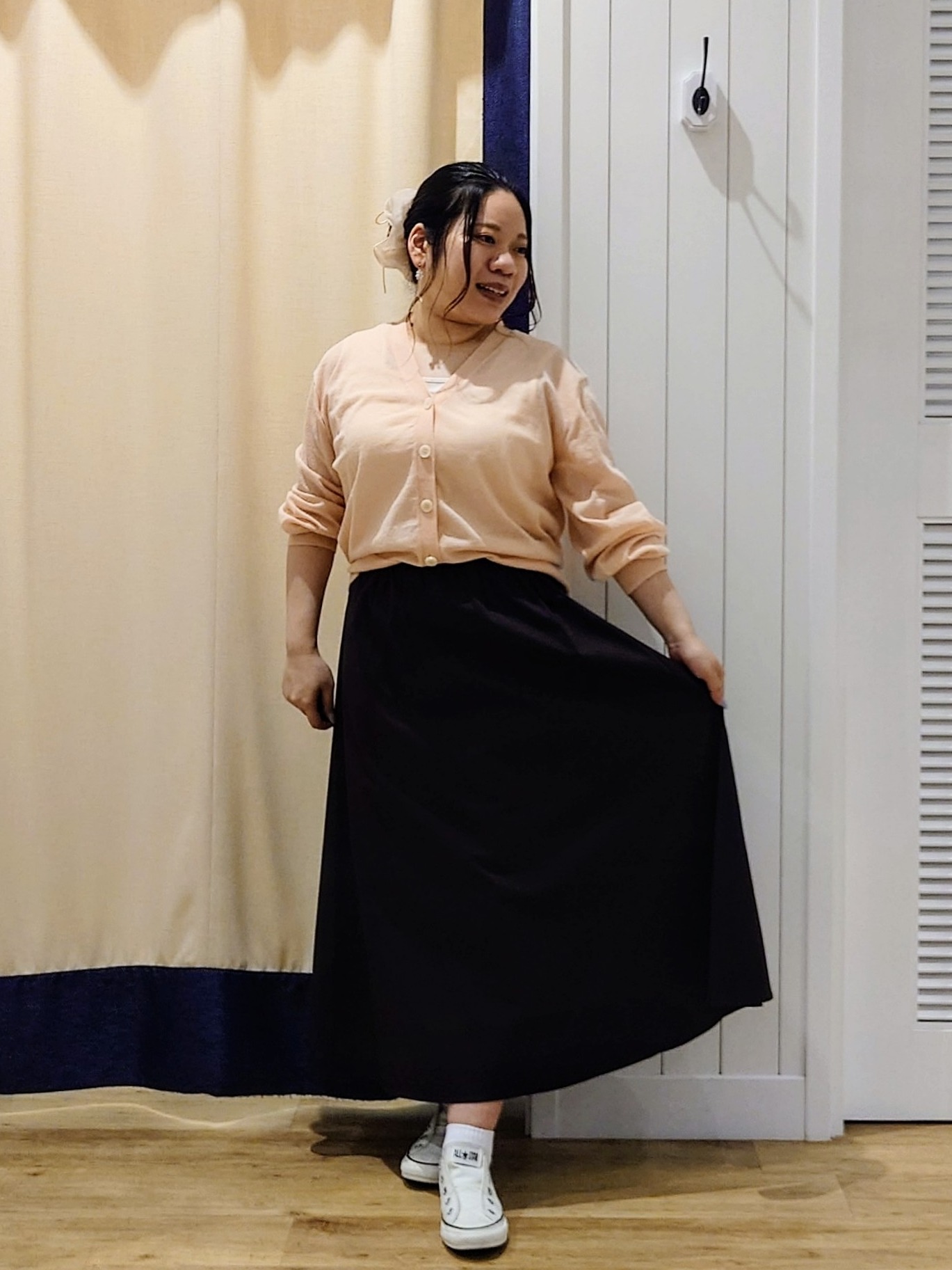 Haraさんの「Dessin｜【マシンウォッシャブル】Vネックシアーカーディガン」を使ったコーディネート
