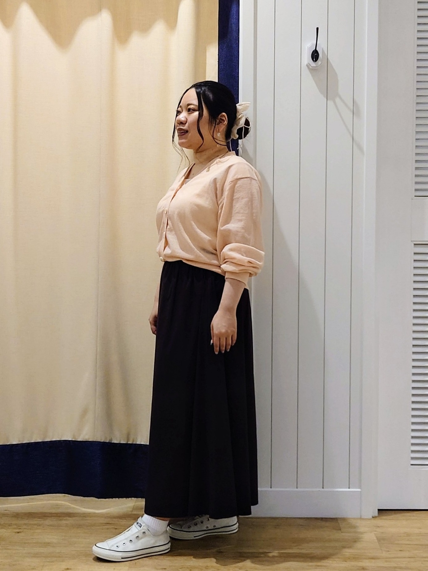 Haraさんの「Dessin｜【マシンウォッシャブル】Vネックシアーカーディガン」を使ったコーディネート