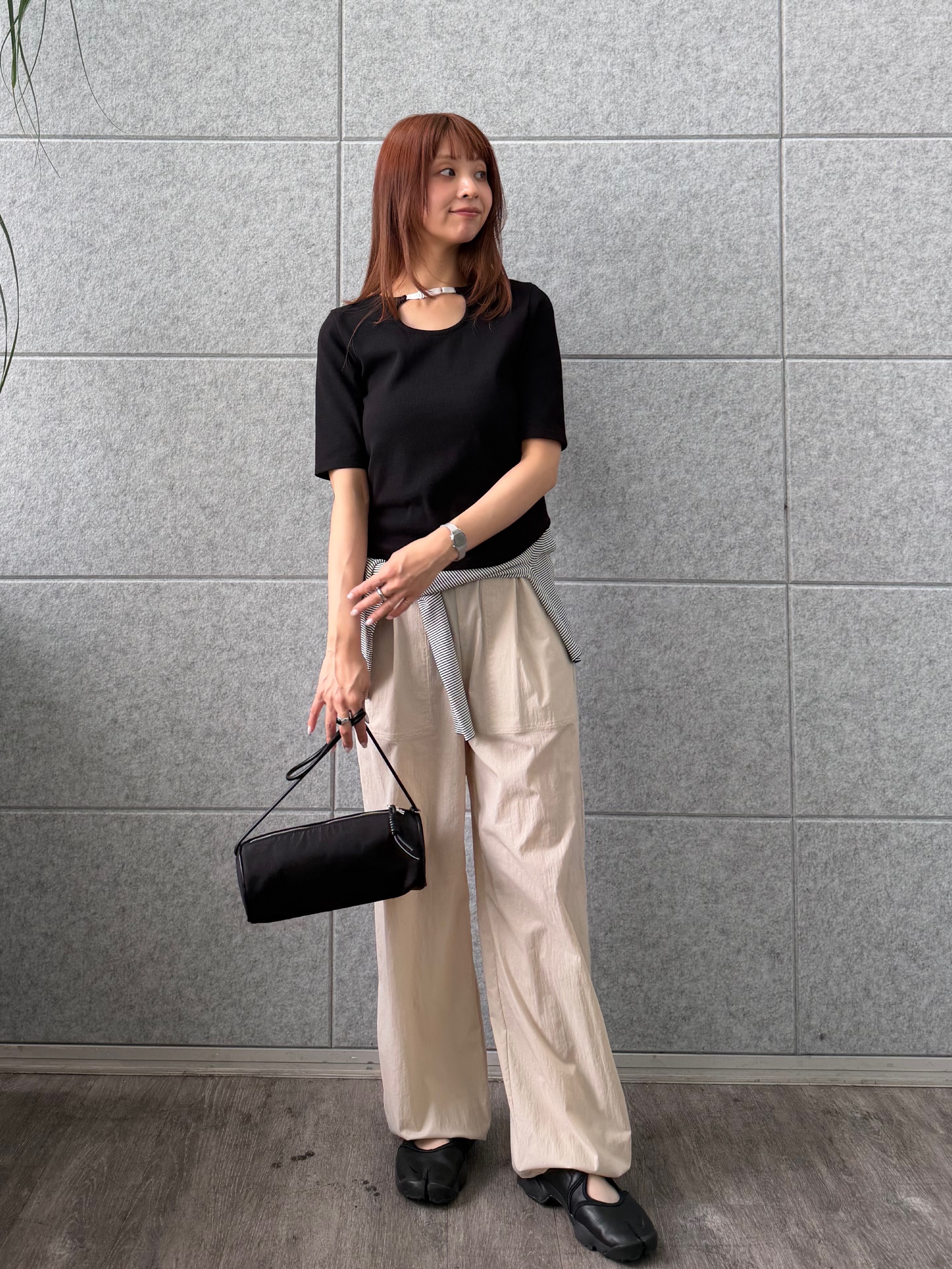 kanamiさんの「CODE A｜rib jersey point neck tee」を使ったコーディネート