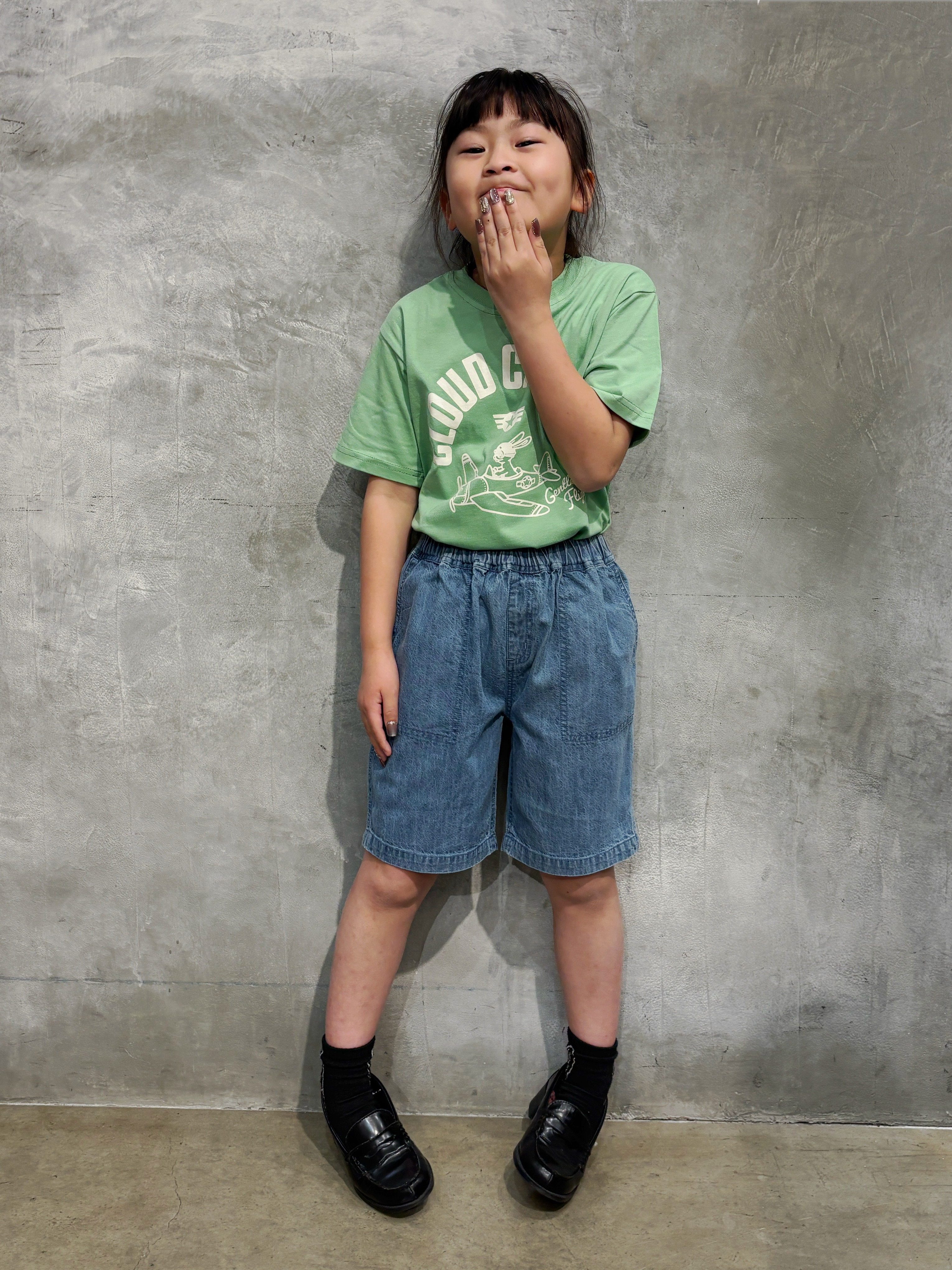 naokoさんの「THE SHOP TK｜天竺アソートプリント半袖Tシャツ 幾何学アート、スパンコール、飛行機」を使ったコーディネート