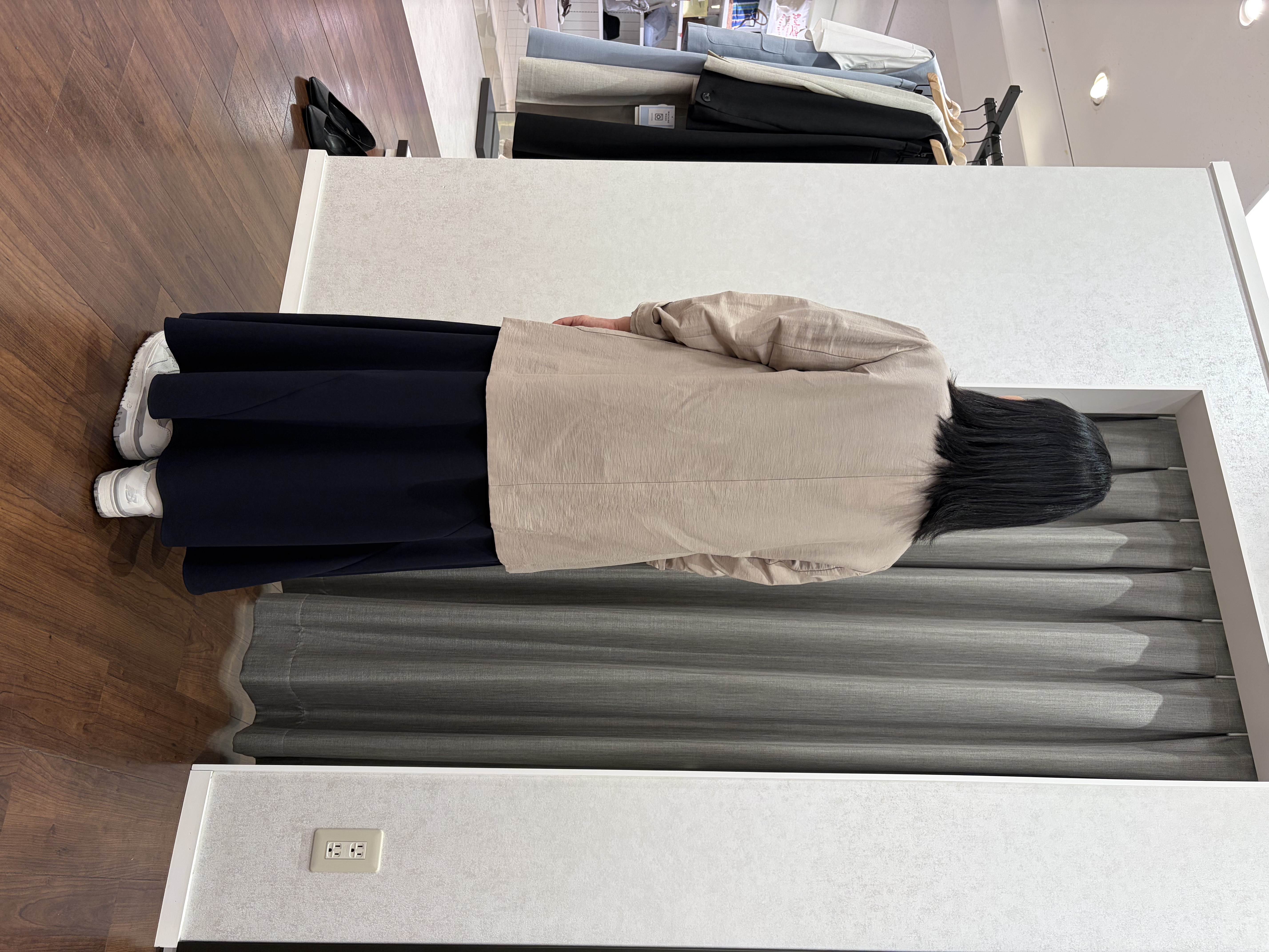 あーるさんの「UNTITLED｜【セットアップ可/UVカット/前後2WAY】リラクシーフレンチスリーブブラウス」を使ったコーディネート