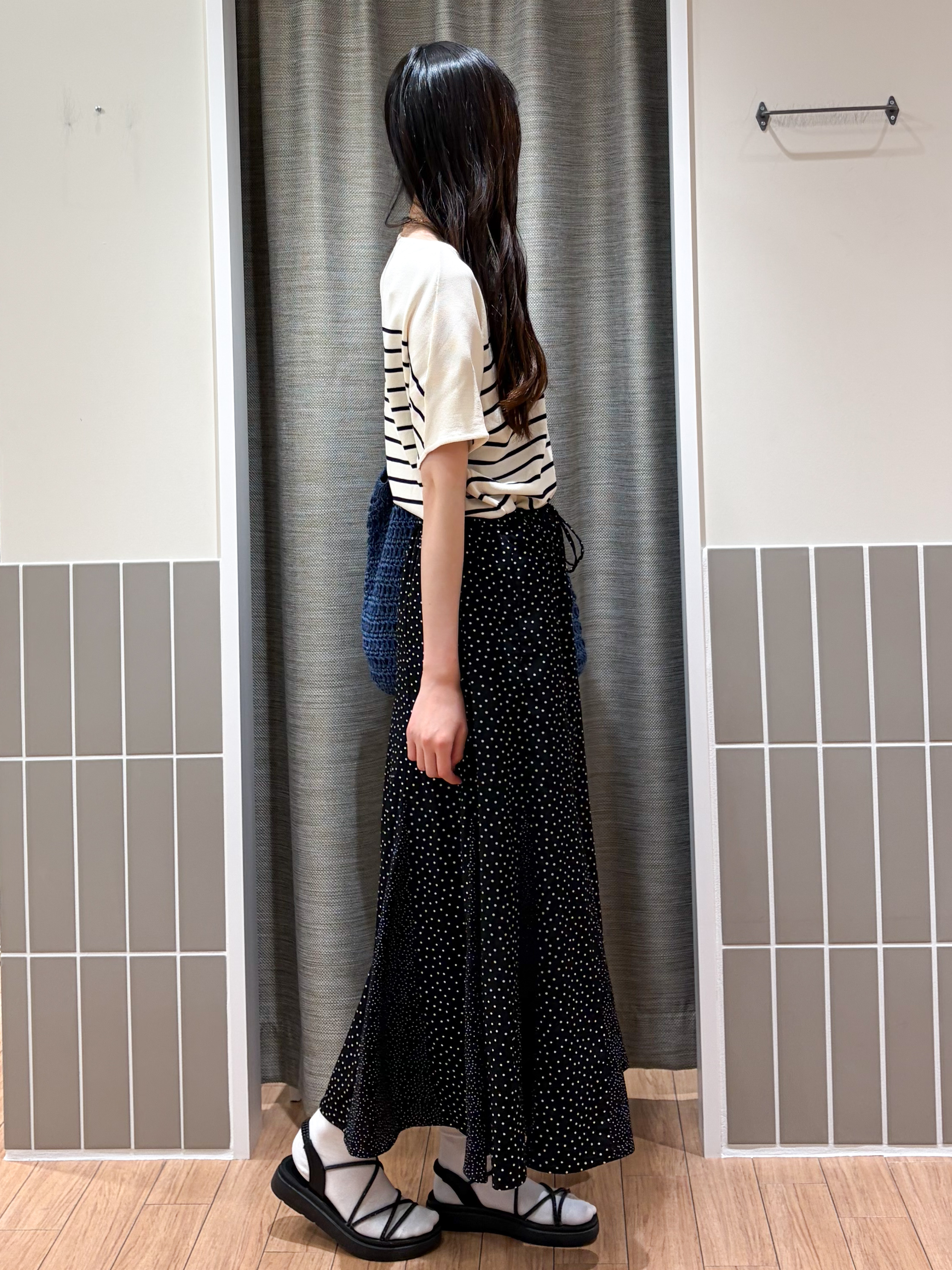 Kotoさんの「grove｜【シリーズ累計36万枚！名品ニット】やわらかドライタッチ ドルマンニット」を使ったコーディネート
