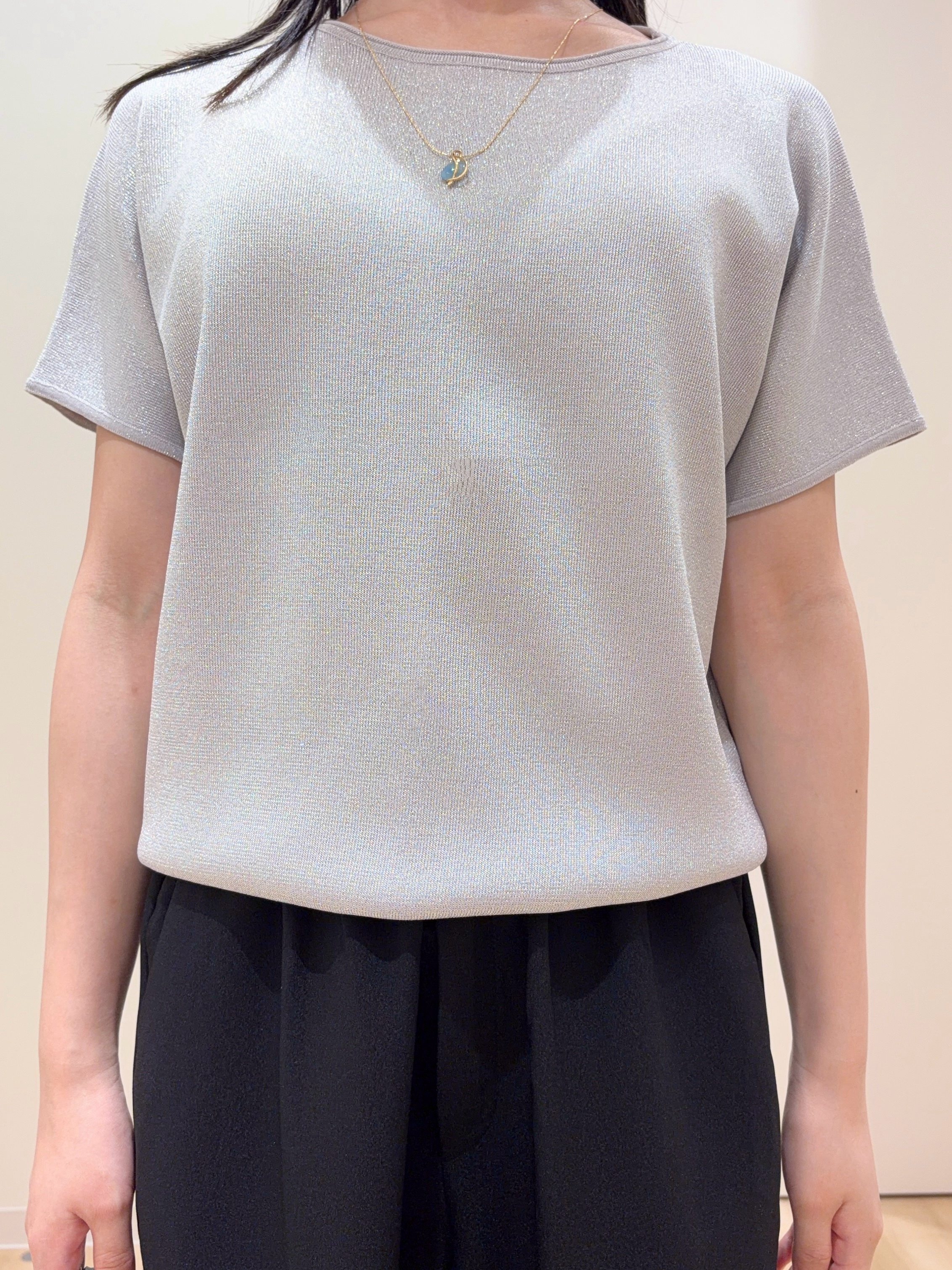 ayaneさんの「grove｜【シリーズ累計36万枚！名品ニット】やわらかドライタッチ ドルマンニット」を使ったコーディネート