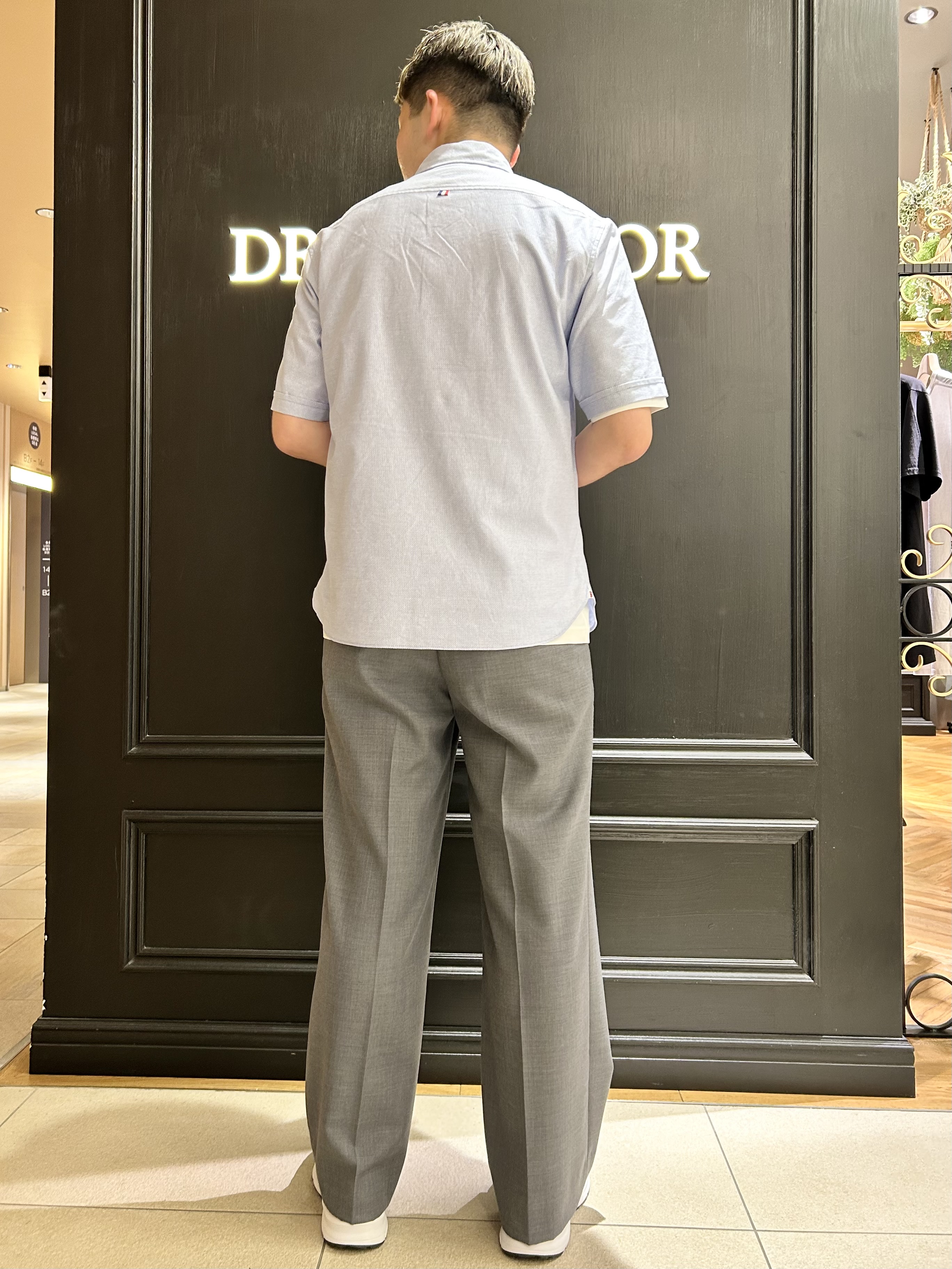 千葉亮太さんの「DRESSTERIOR｜【速乾素材】メッシュエアー ハーフスリーブシャツ」を使ったコーディネート