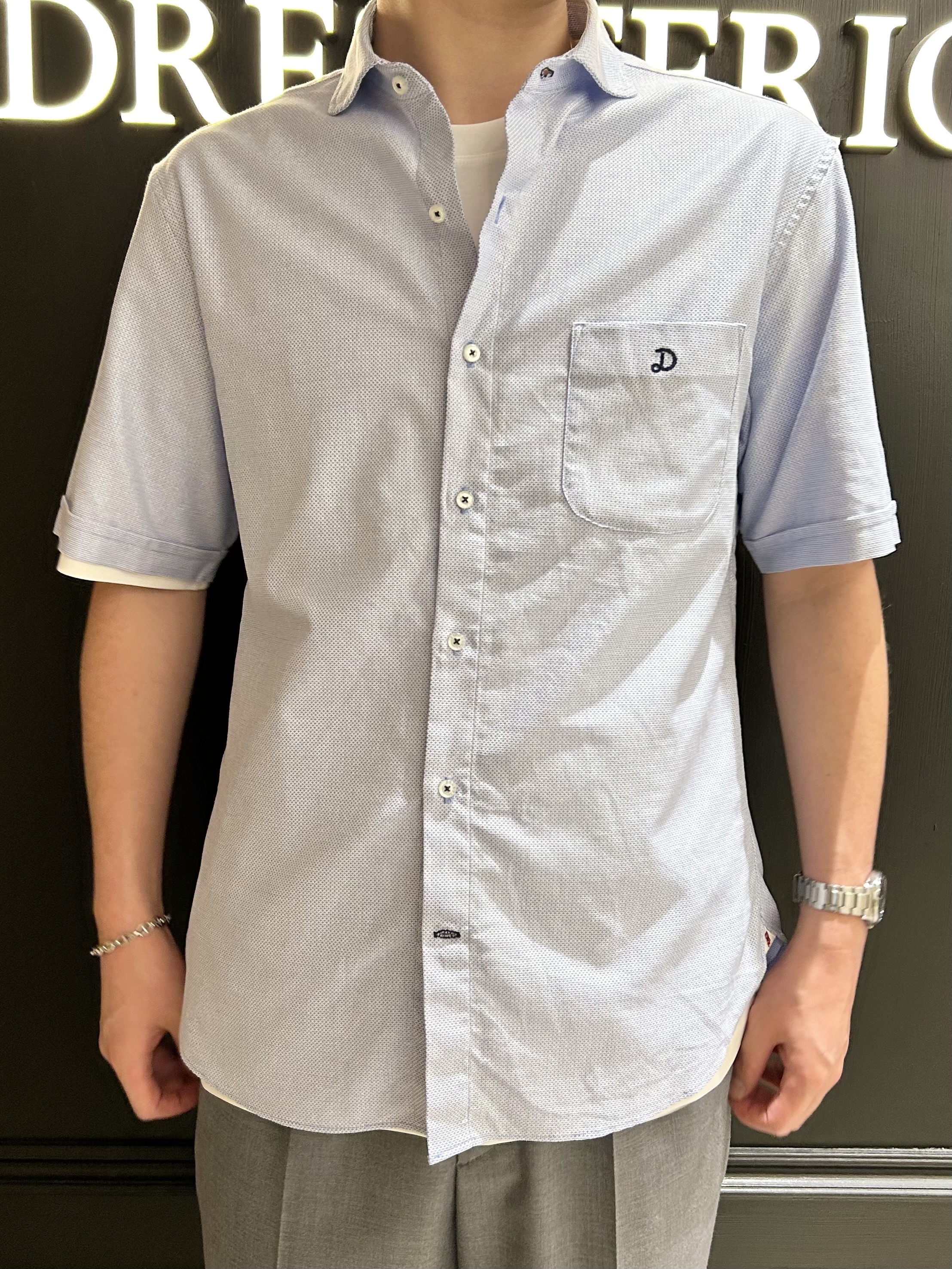 千葉亮太さんの「DRESSTERIOR｜【速乾素材】メッシュエアー ハーフスリーブシャツ」を使ったコーディネート