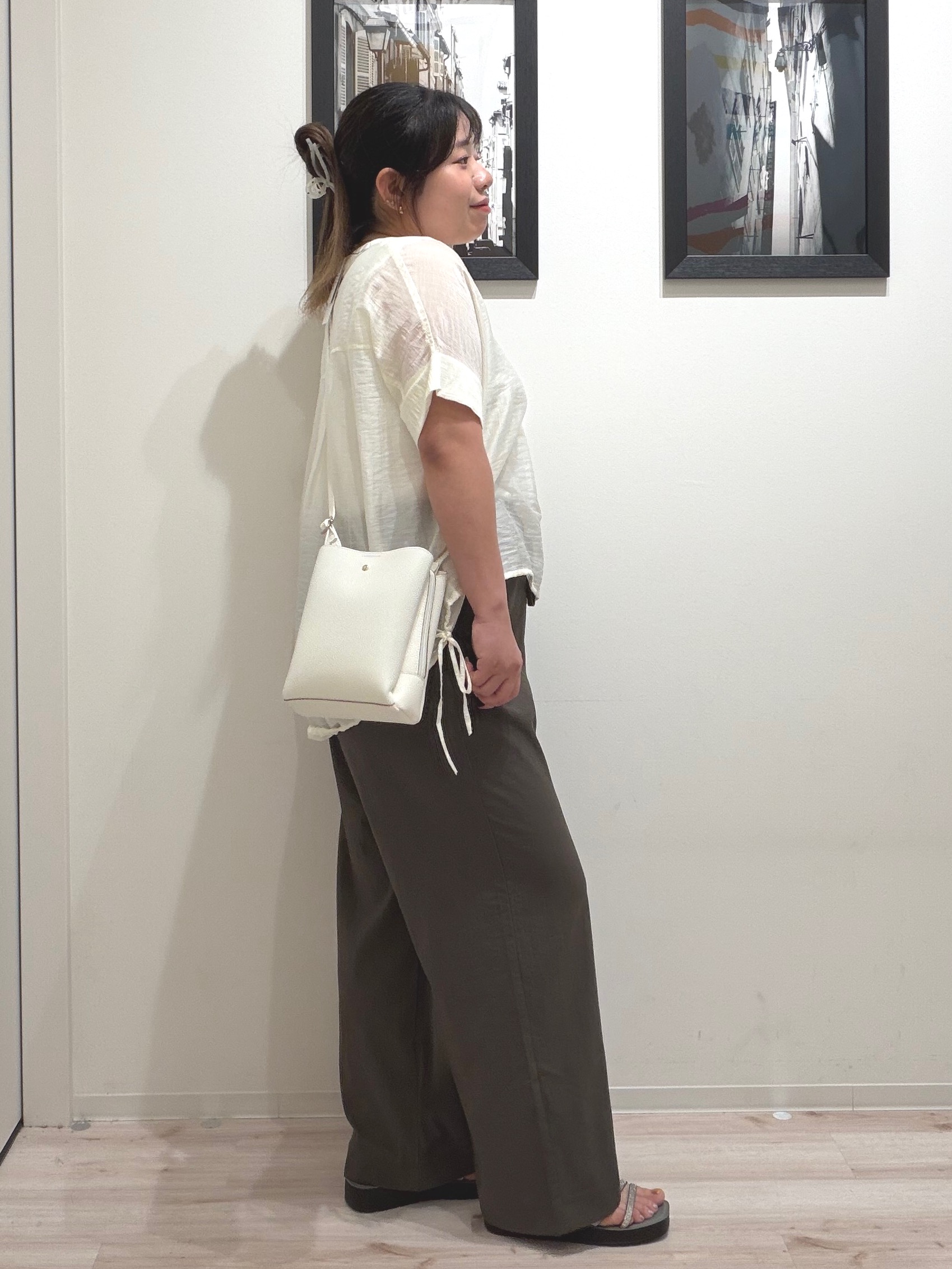 まちゃんなちゃんさんの「SHOO･LA･RUE｜【前後2WAY/洗濯機可/S-LL】レースデザインタンクトップ」を使ったコーディネート