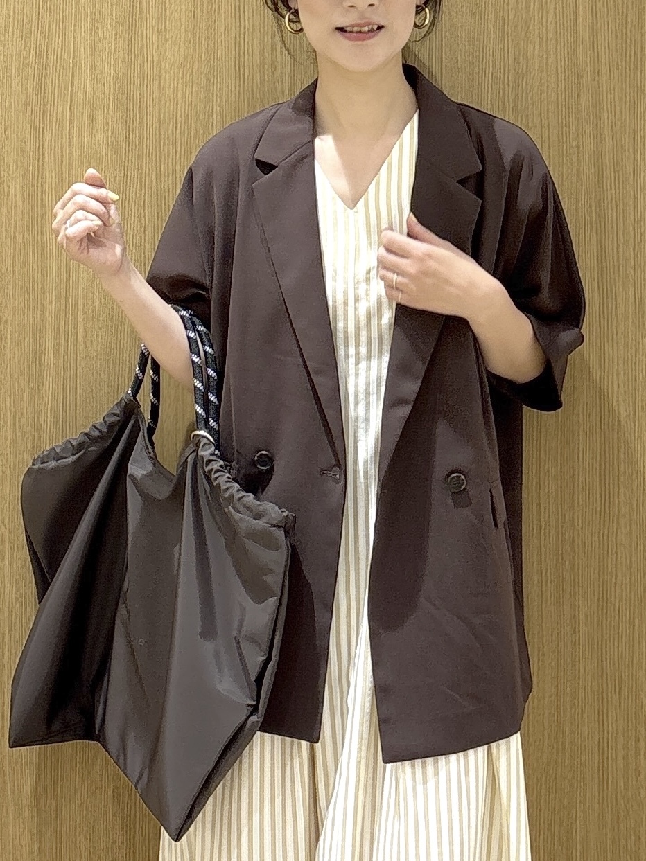 たけねぇさんの「OPAQUE.CLIP｜【接触冷感／吸水速乾／防シワ】リネンライクテーラードジャケット《洗濯機OK》」を使ったコーディネート