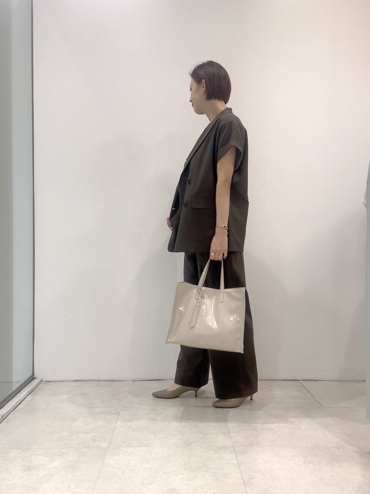 まどかさんの「UNTITLED｜【手洗い可／セットアップ可】こなれ半袖ジャケット」を使ったコーディネート