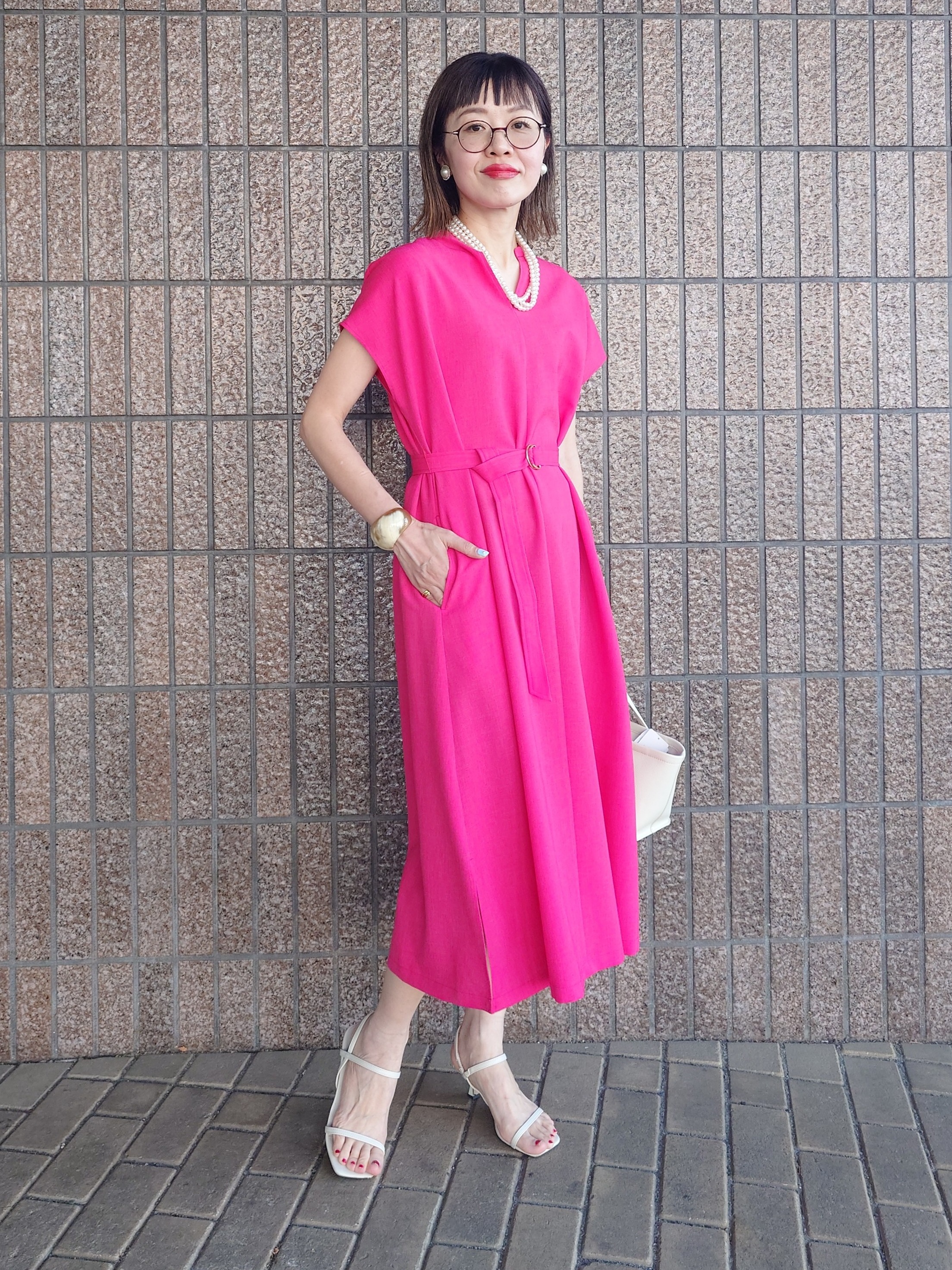 MUTSUKOさんの「UNTITLED｜【UV/接触冷感/遮熱/通気性】スラブバンドカラーワンピース」を使ったコーディネート