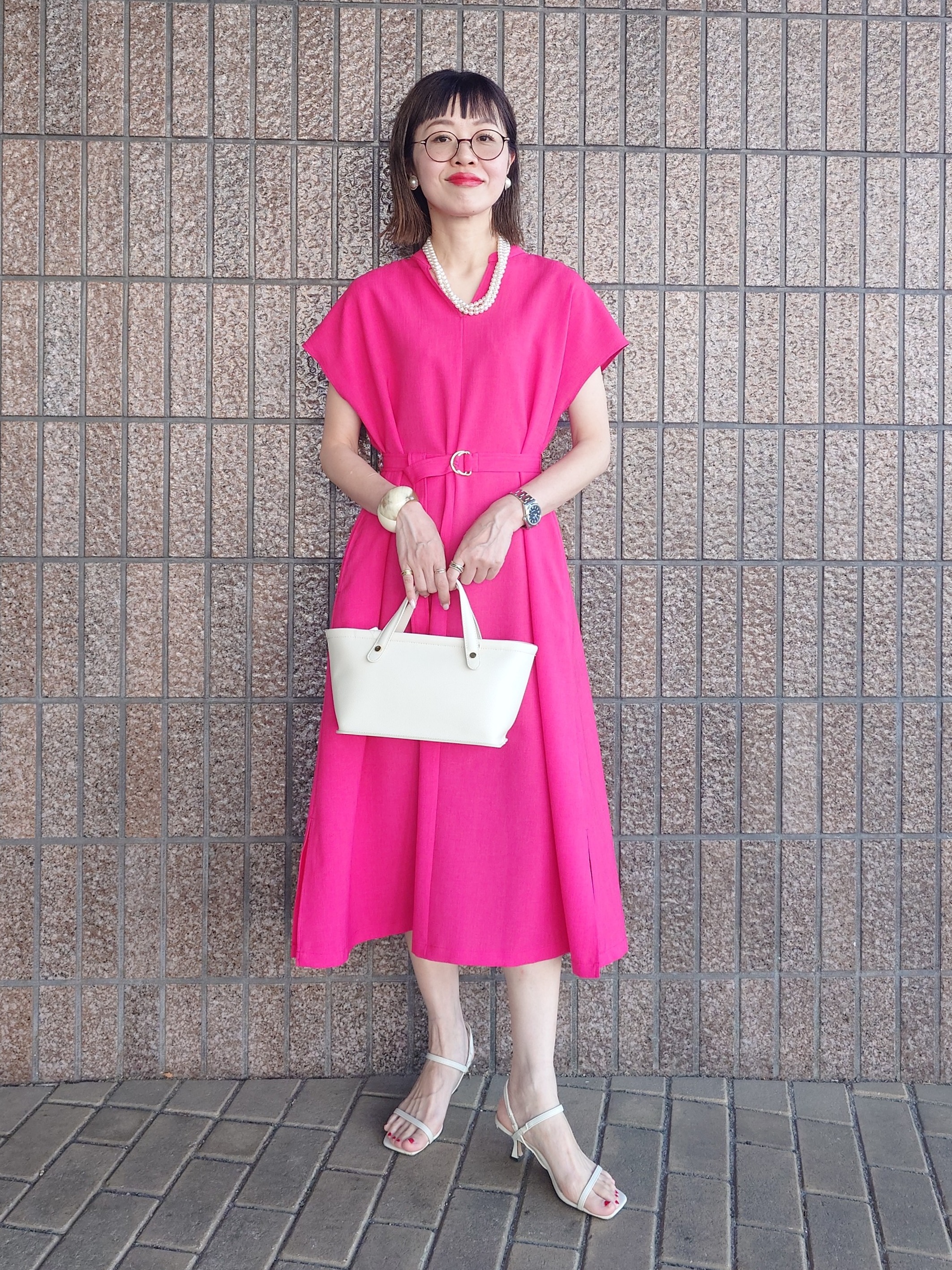MUTSUKOさんの「UNTITLED｜【UV/接触冷感/遮熱/通気性】スラブバンドカラーワンピース」を使ったコーディネート